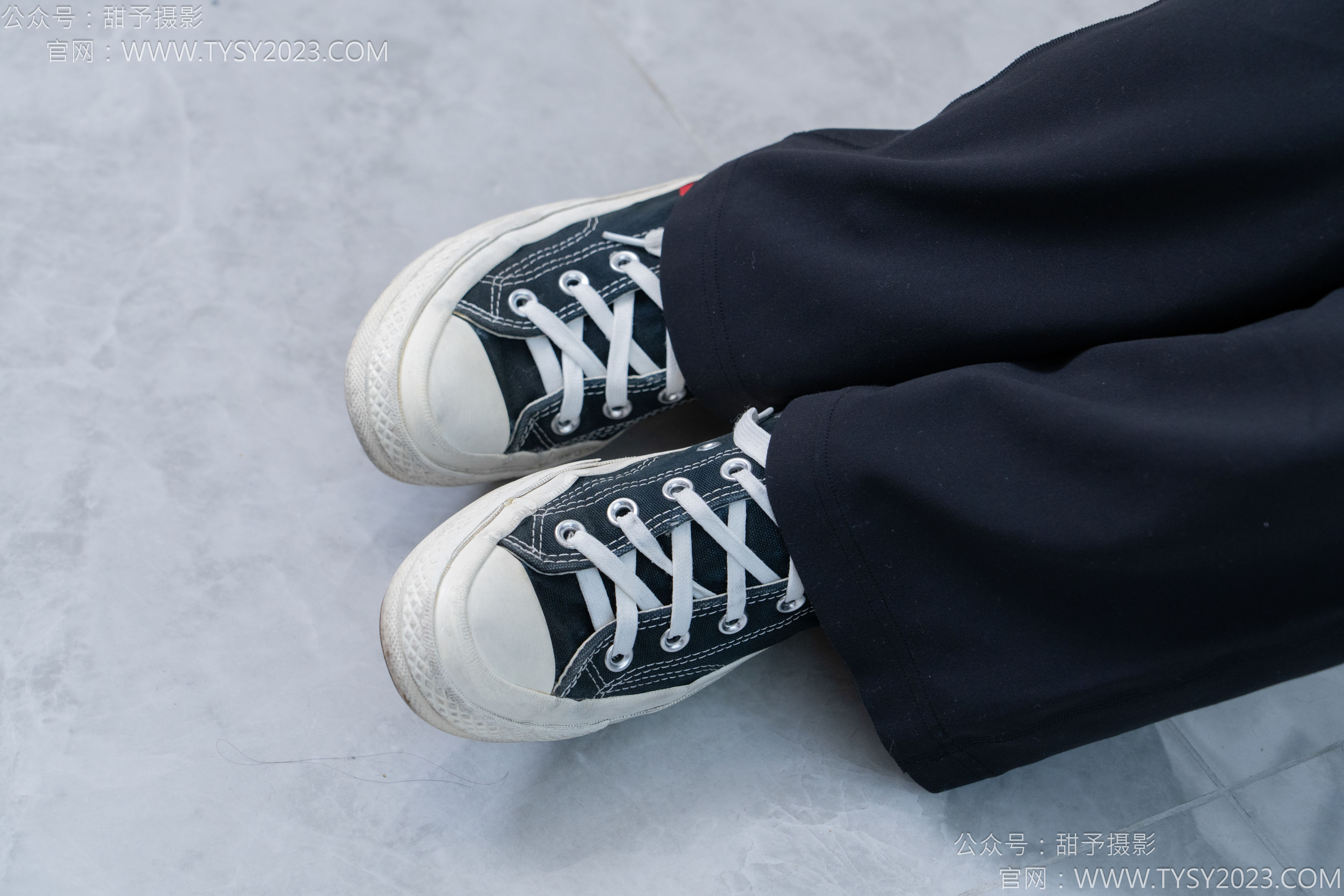 甜予摄影 No.169 贝壳 - 帆布鞋、白棉袜、裸足/(130P)