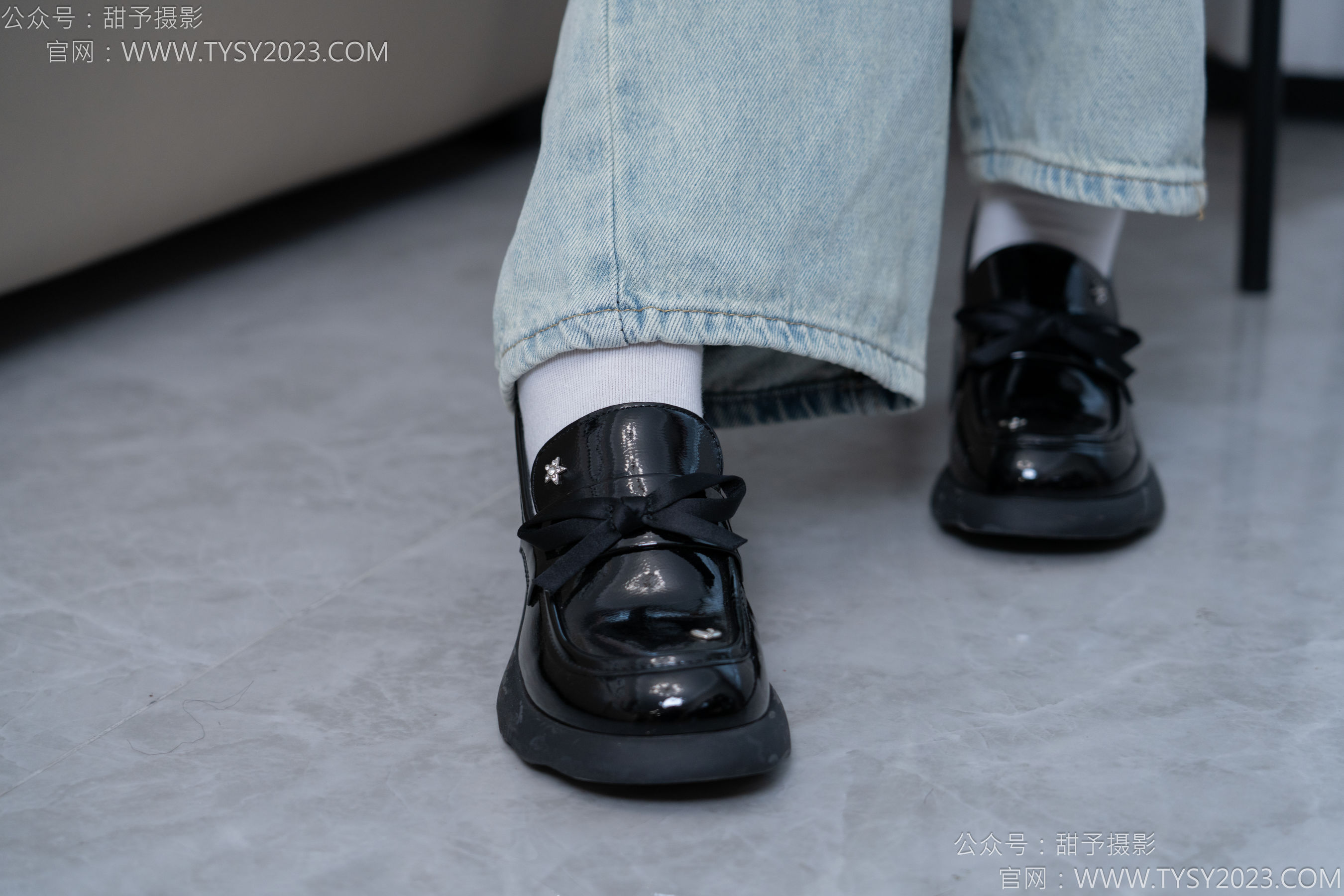 甜予摄影 No.162 知知 - 皮鞋、白棉袜、裸足/(125P)