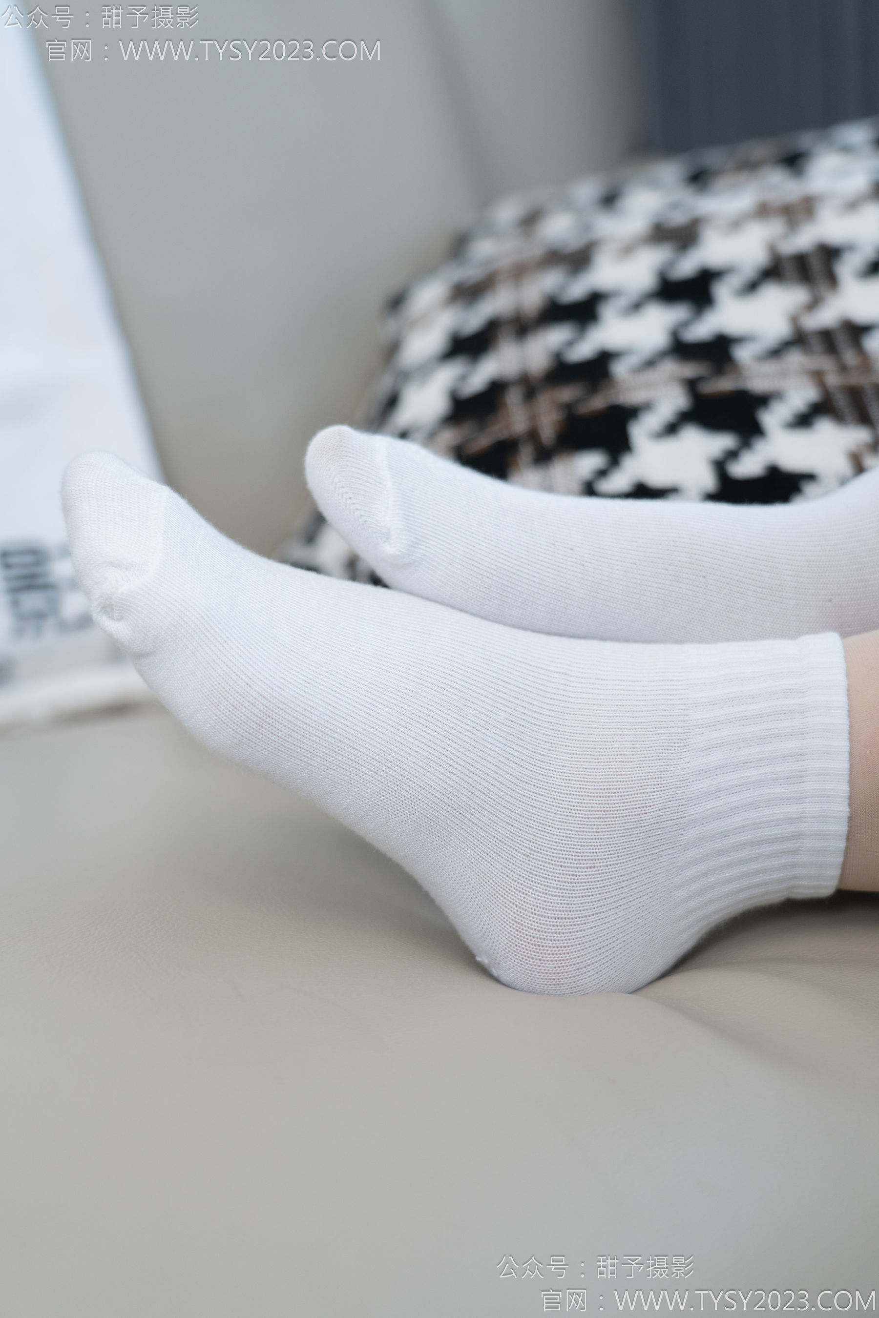 甜予摄影 No.173 小葵 - 棉鞋、白棉袜、薄肉丝/(135P)