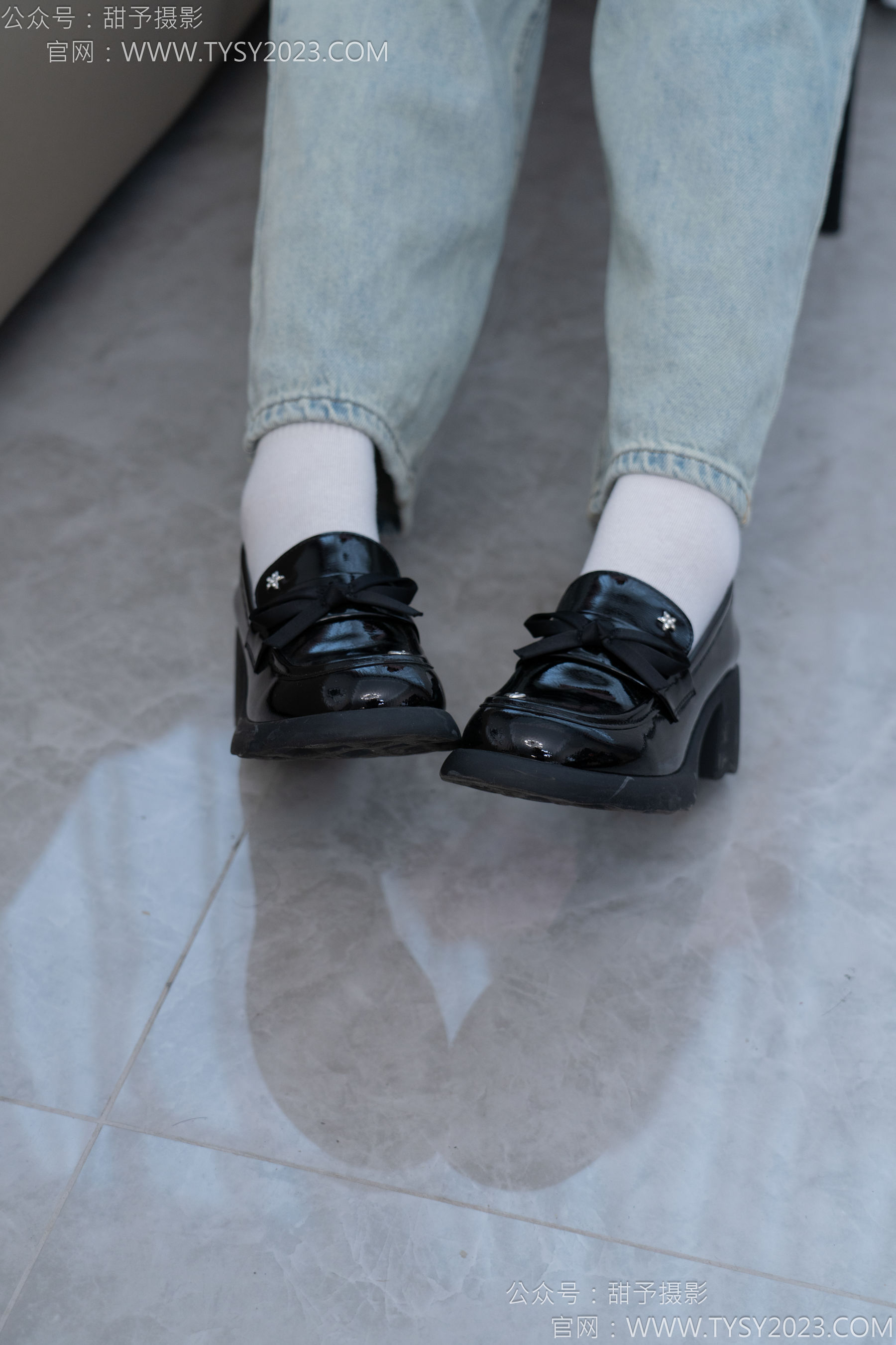 甜予摄影 No.162 知知 - 皮鞋、白棉袜、裸足/(125P)