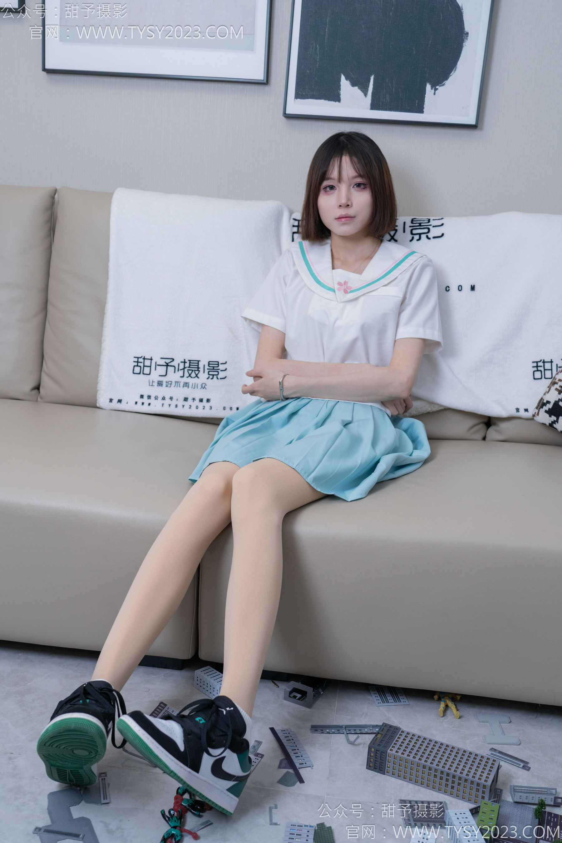 甜予摄影 No.182 珞珞 - 板鞋、白棉袜、厚肉丝、小人国剧情/(134P)