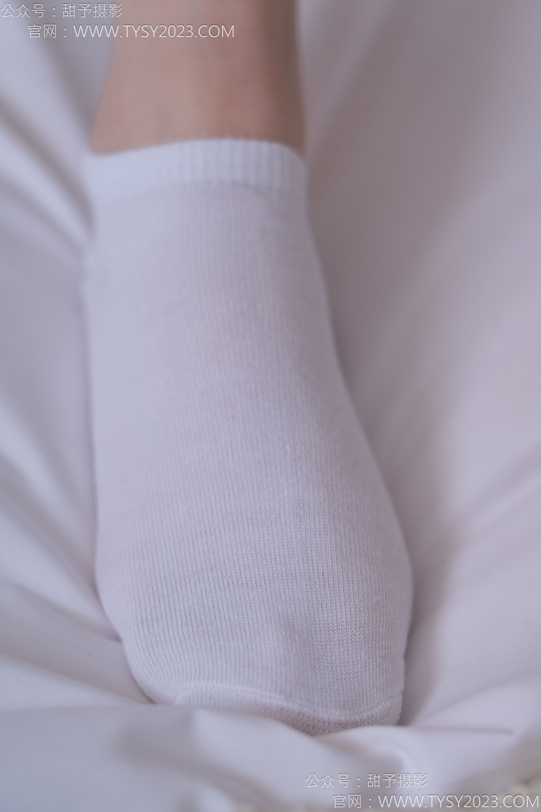 甜予摄影 No.171 璇璇 - 帆布鞋、白棉袜、抖腿剧情/(151P)