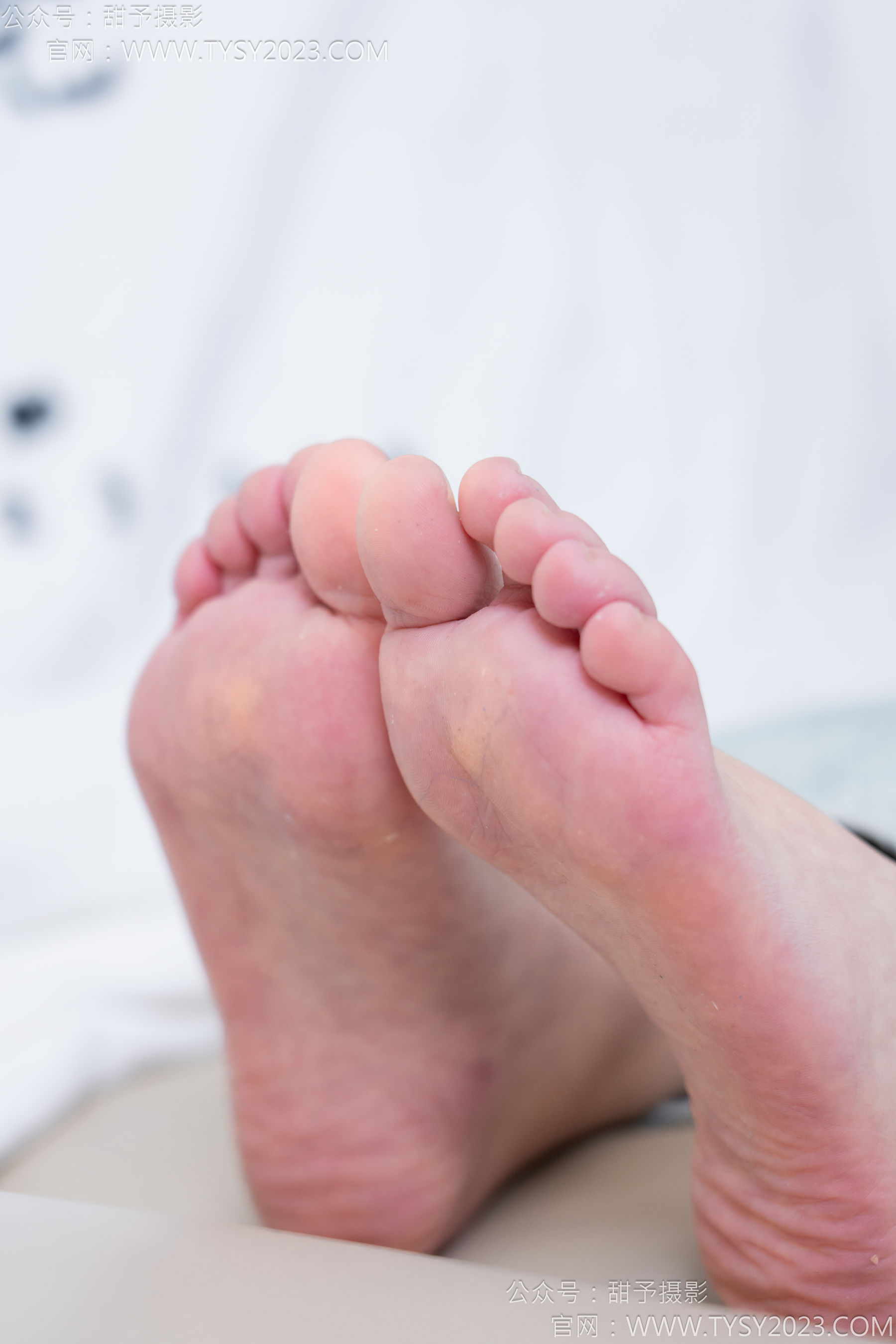 甜予摄影 No.162 知知 - 皮鞋、白棉袜、裸足/(125P)