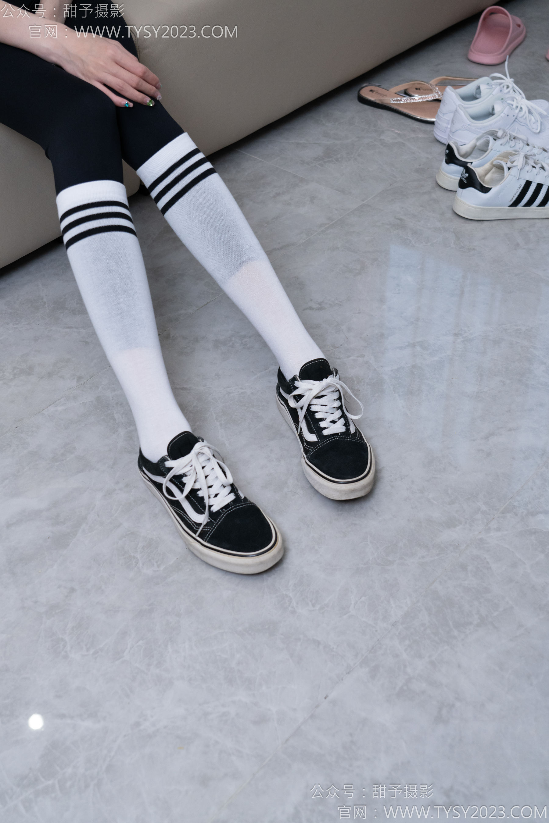 甜予摄影 No.179 珞珞 - 高跟鞋、板鞋、人字拖、白棉袜/(129P)
