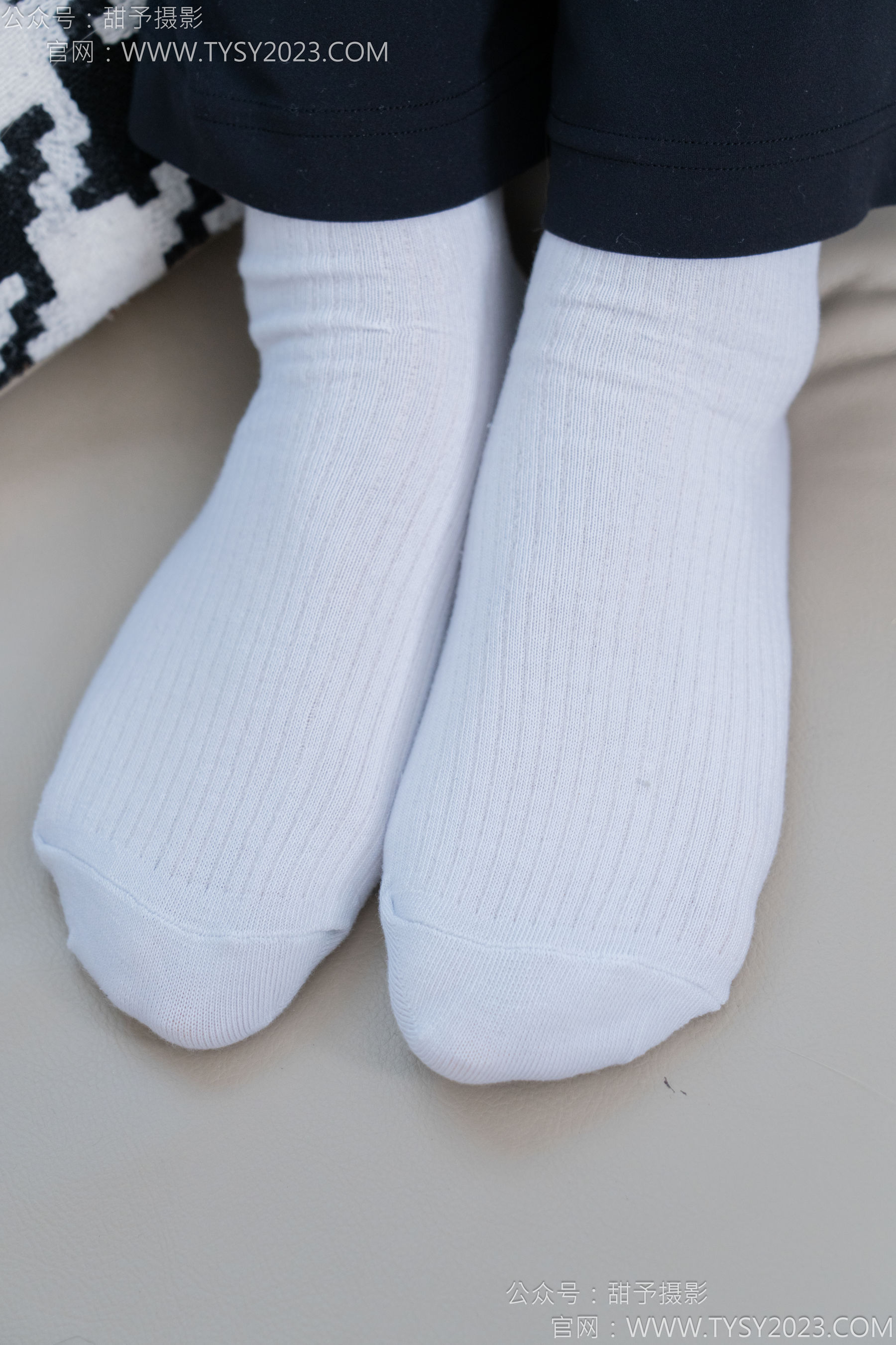 甜予摄影 No.169 贝壳 - 帆布鞋、白棉袜、裸足/(130P)