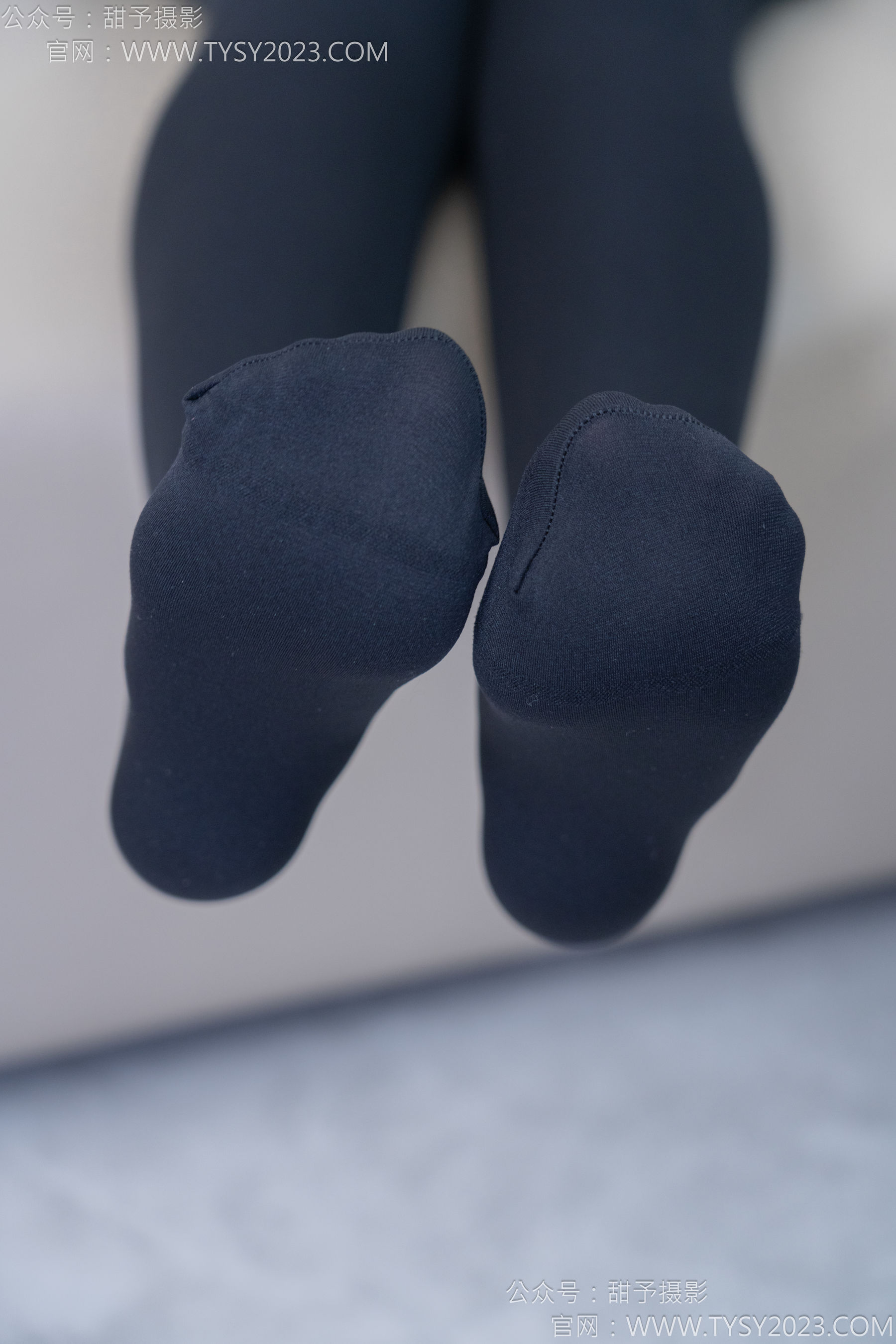 甜予摄影 No.187 知知 - 高跟鞋、厚黑丝/(127P)