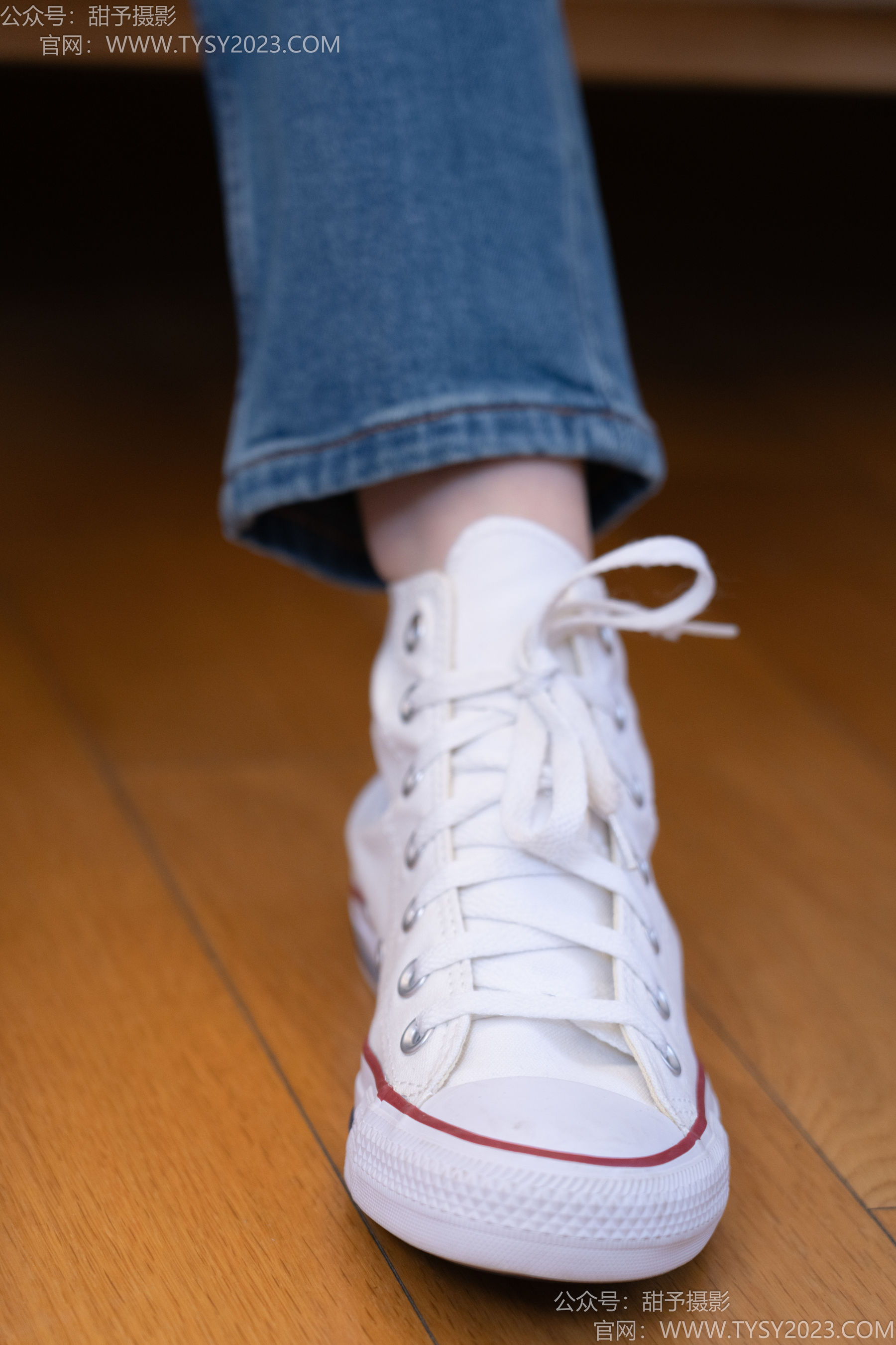 甜予摄影 No.189 璇璇 - 帆布鞋、裸足、抖腿剧情/(134P)