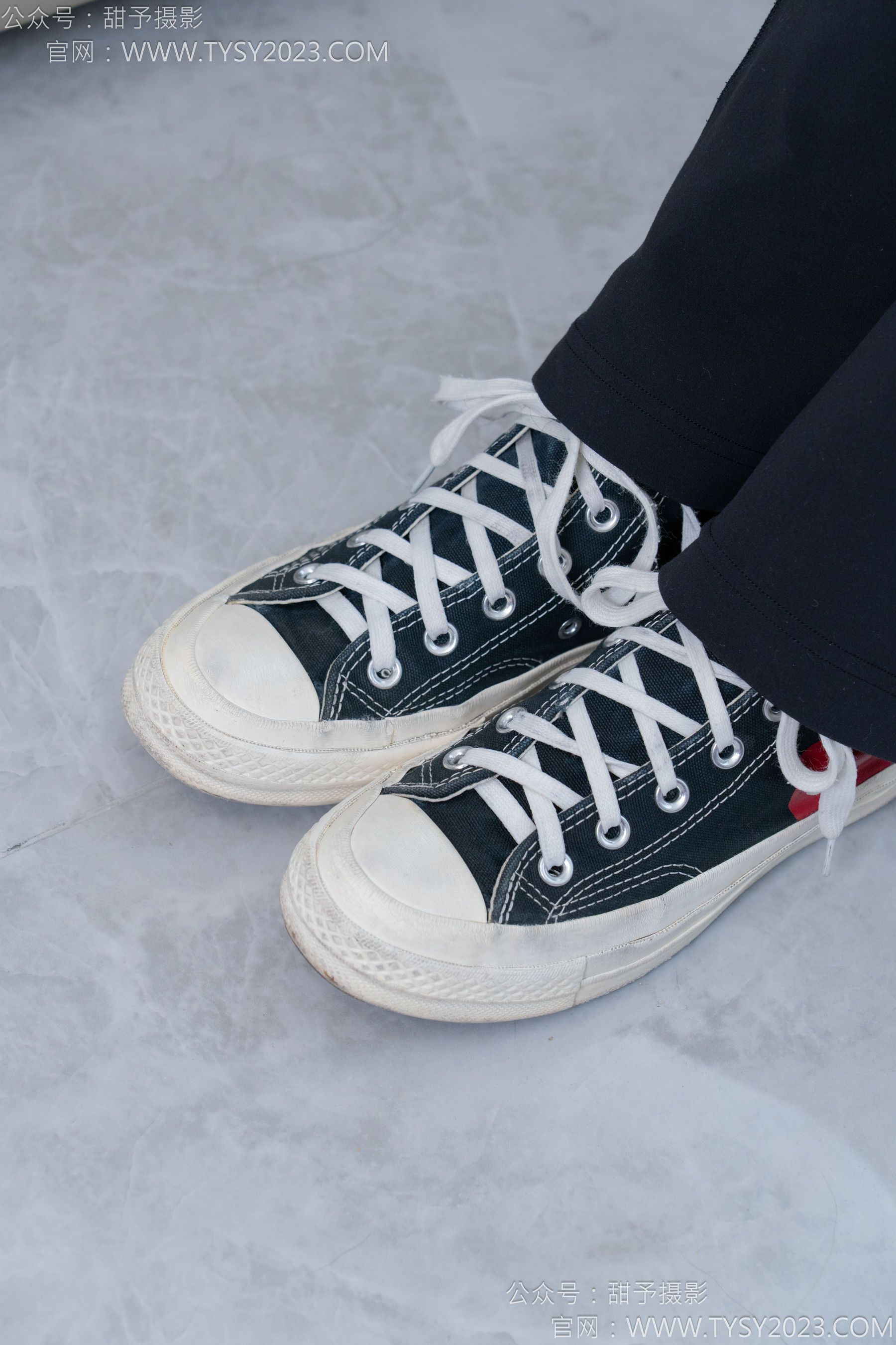 甜予摄影 No.169 贝壳 - 帆布鞋、白棉袜、裸足/(130P)