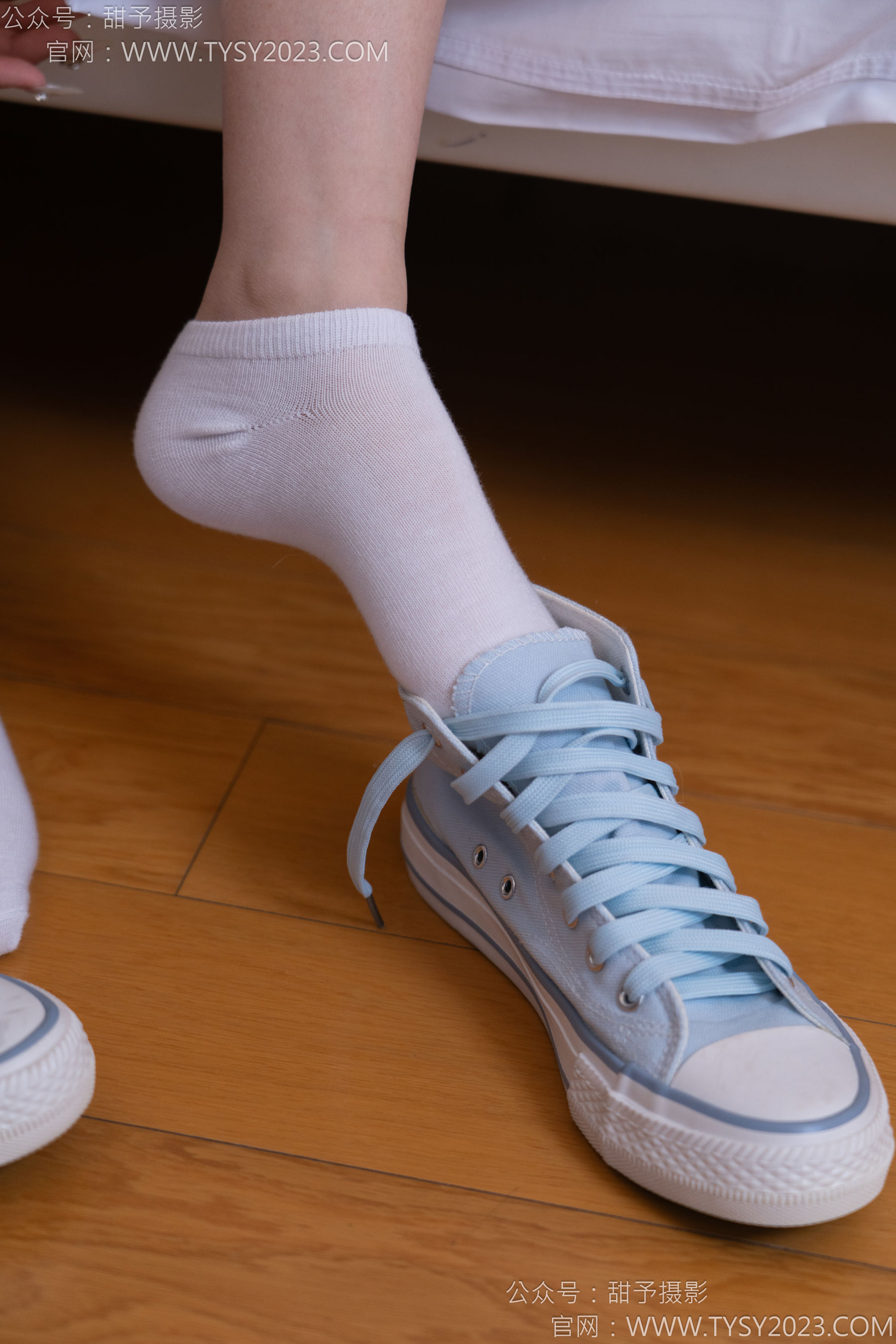 甜予摄影 No.171 璇璇 - 帆布鞋、白棉袜、抖腿剧情/(151P)