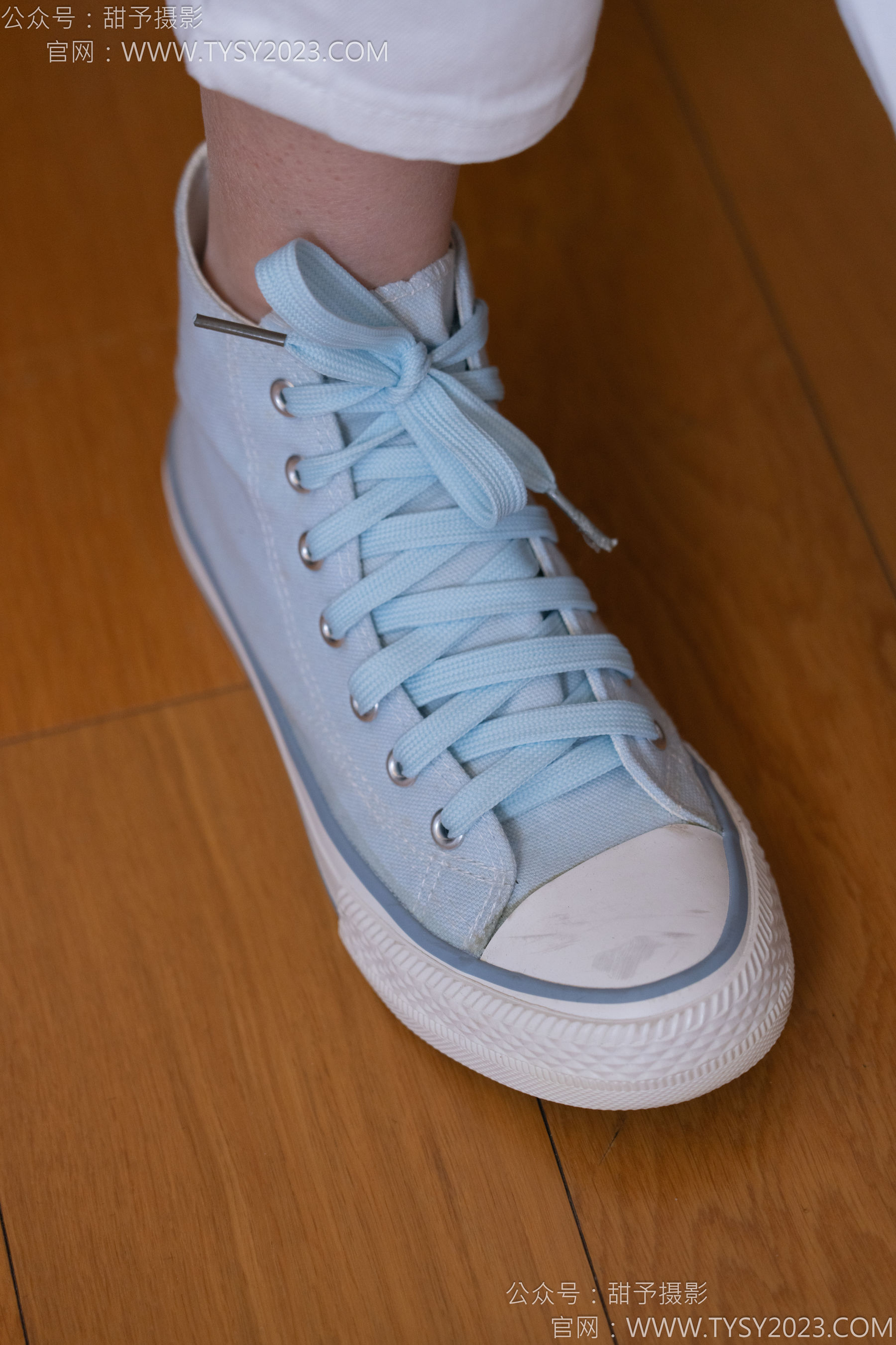 甜予摄影 No.171 璇璇 - 帆布鞋、白棉袜、抖腿剧情/(151P)