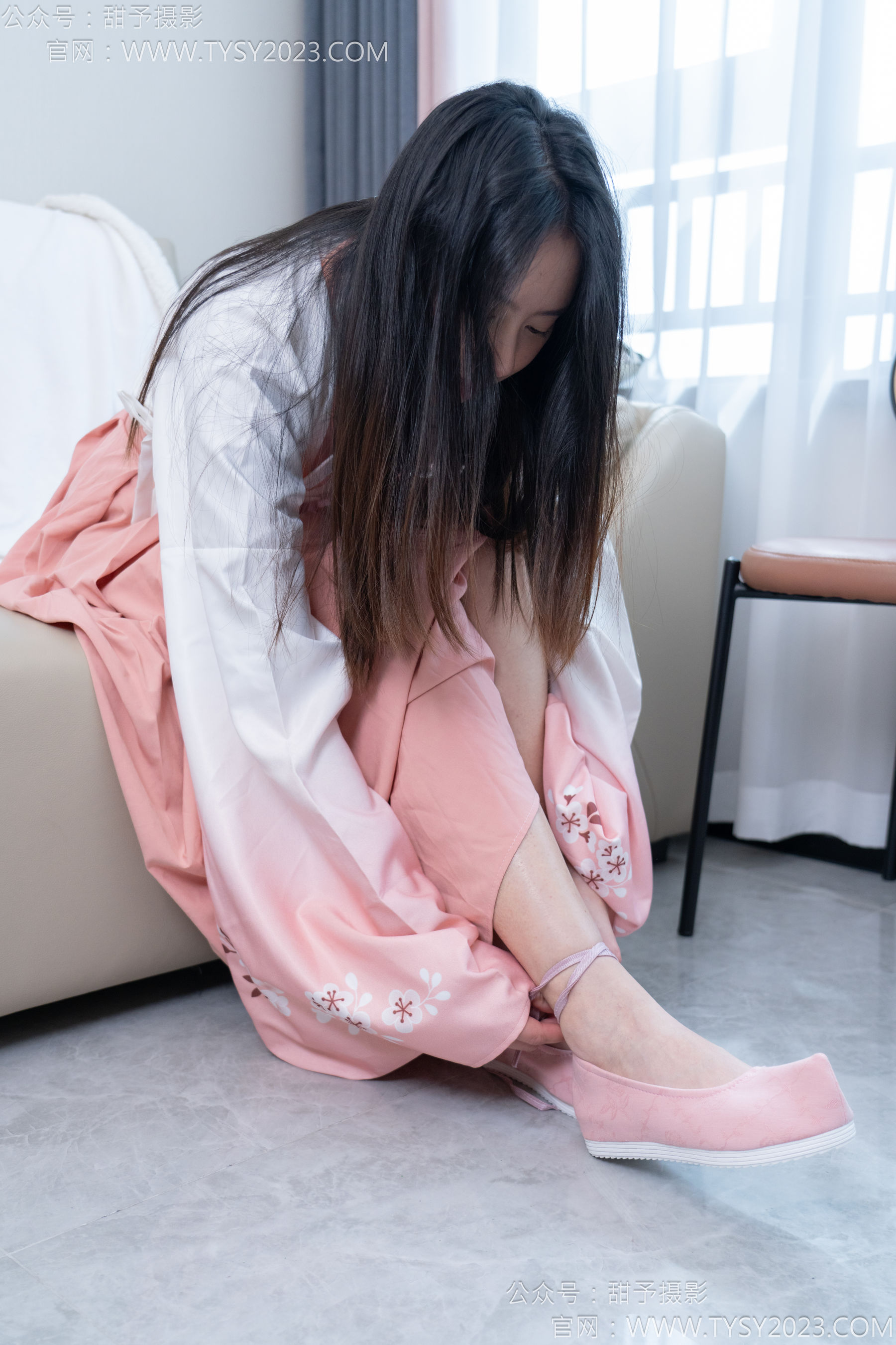 甜予摄影 No.183 知知 - 布鞋、白棉袜、裸足/(148P)