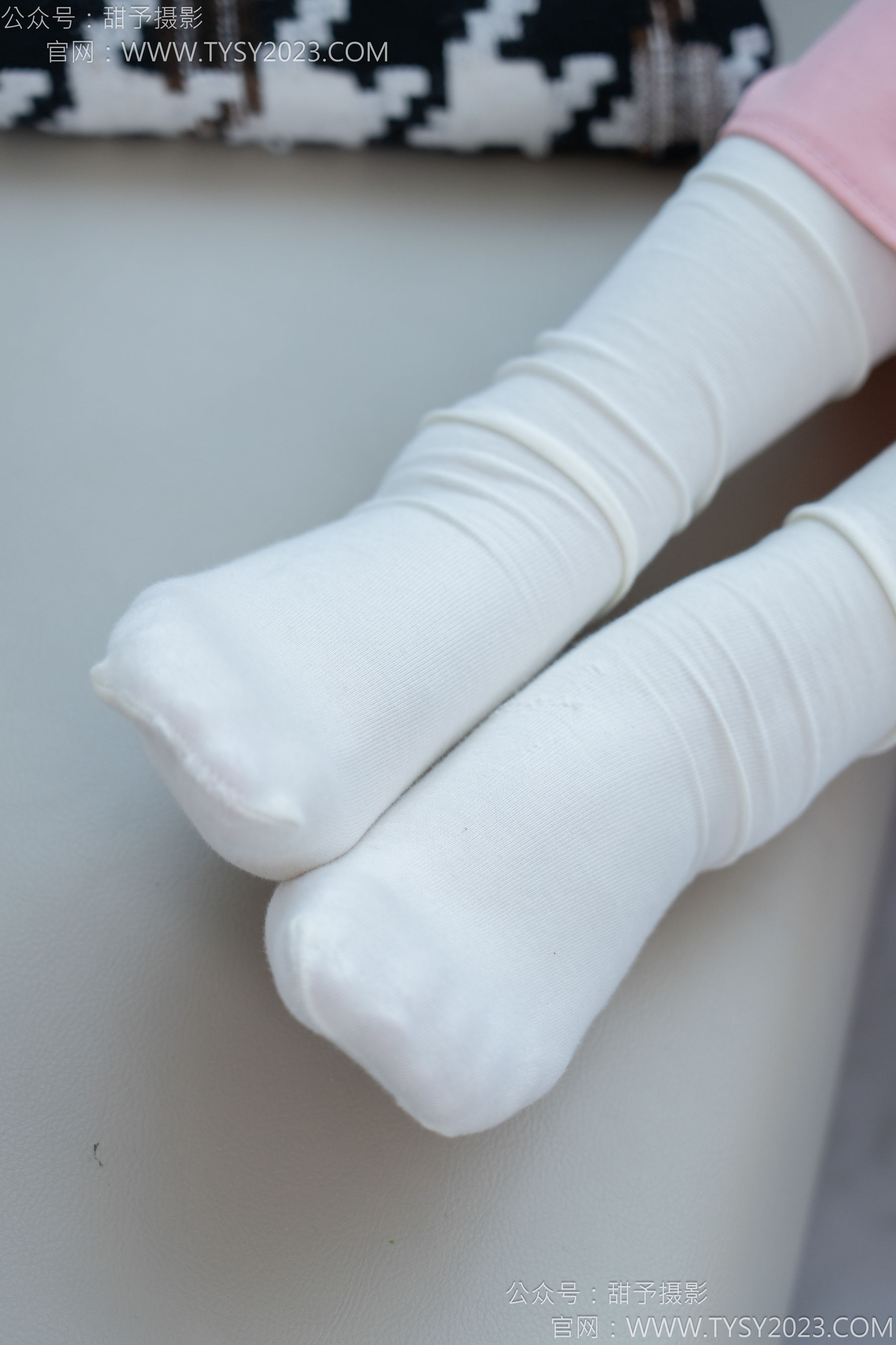 甜予摄影 No.183 知知 - 布鞋、白棉袜、裸足/(148P)