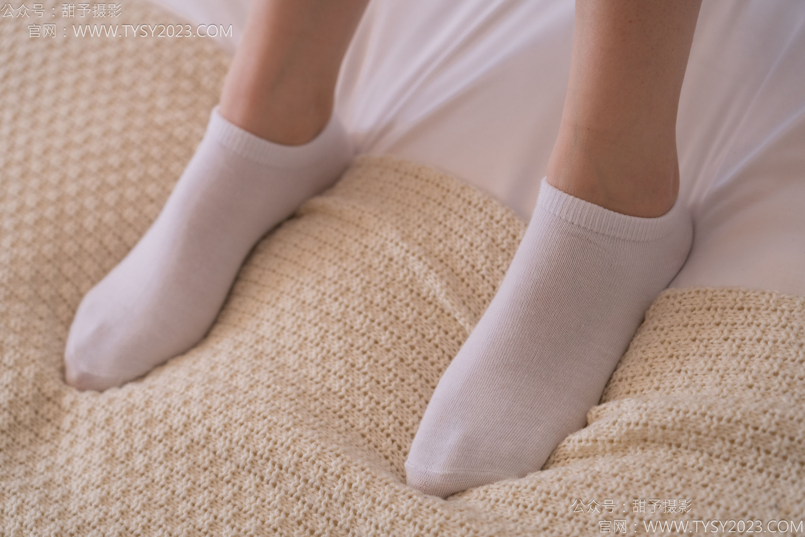 甜予摄影 No.171 璇璇 - 帆布鞋、白棉袜、抖腿剧情/(151P)