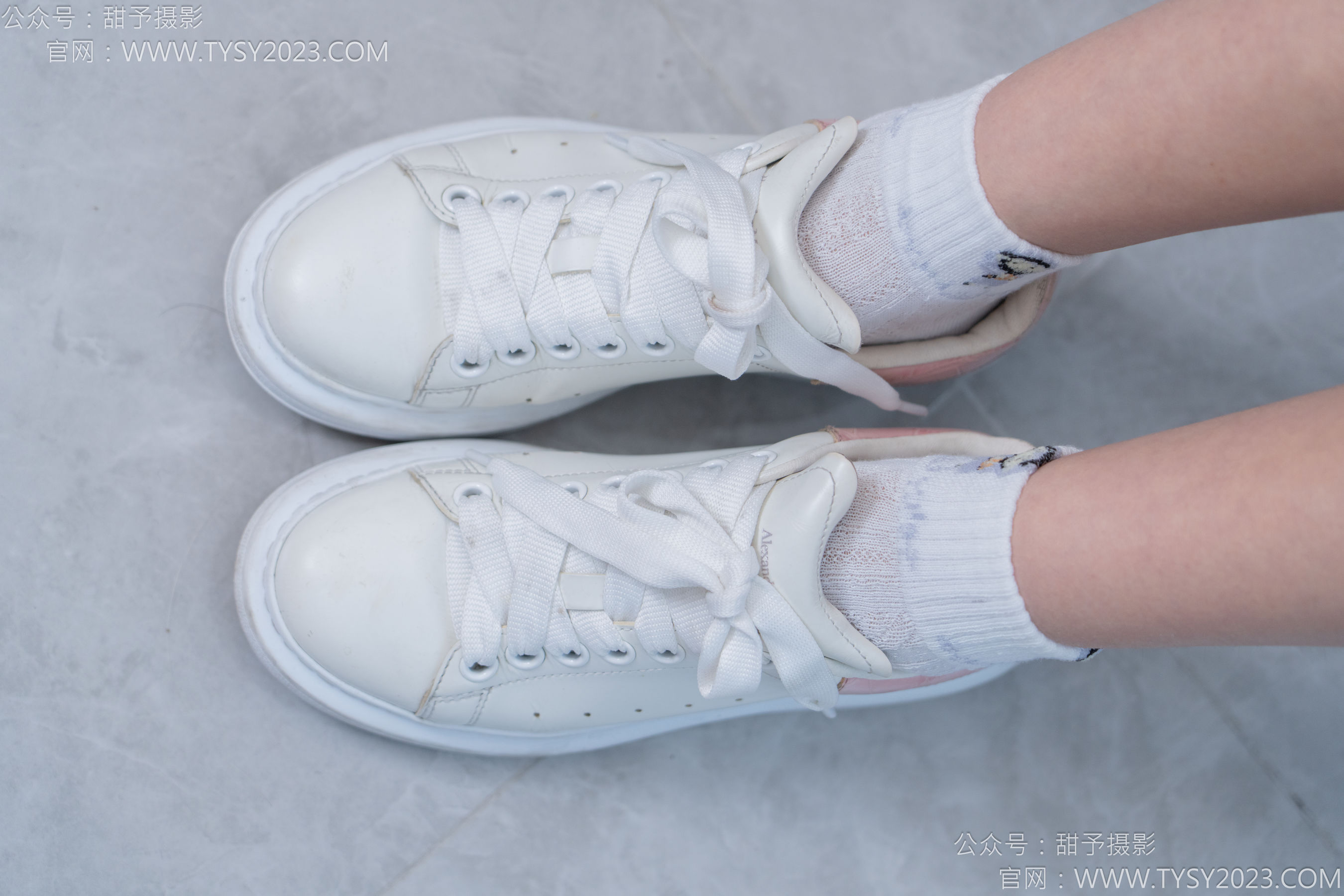 甜予摄影 No.165 贝壳 - 板鞋、白棉袜、裸足/(130P)