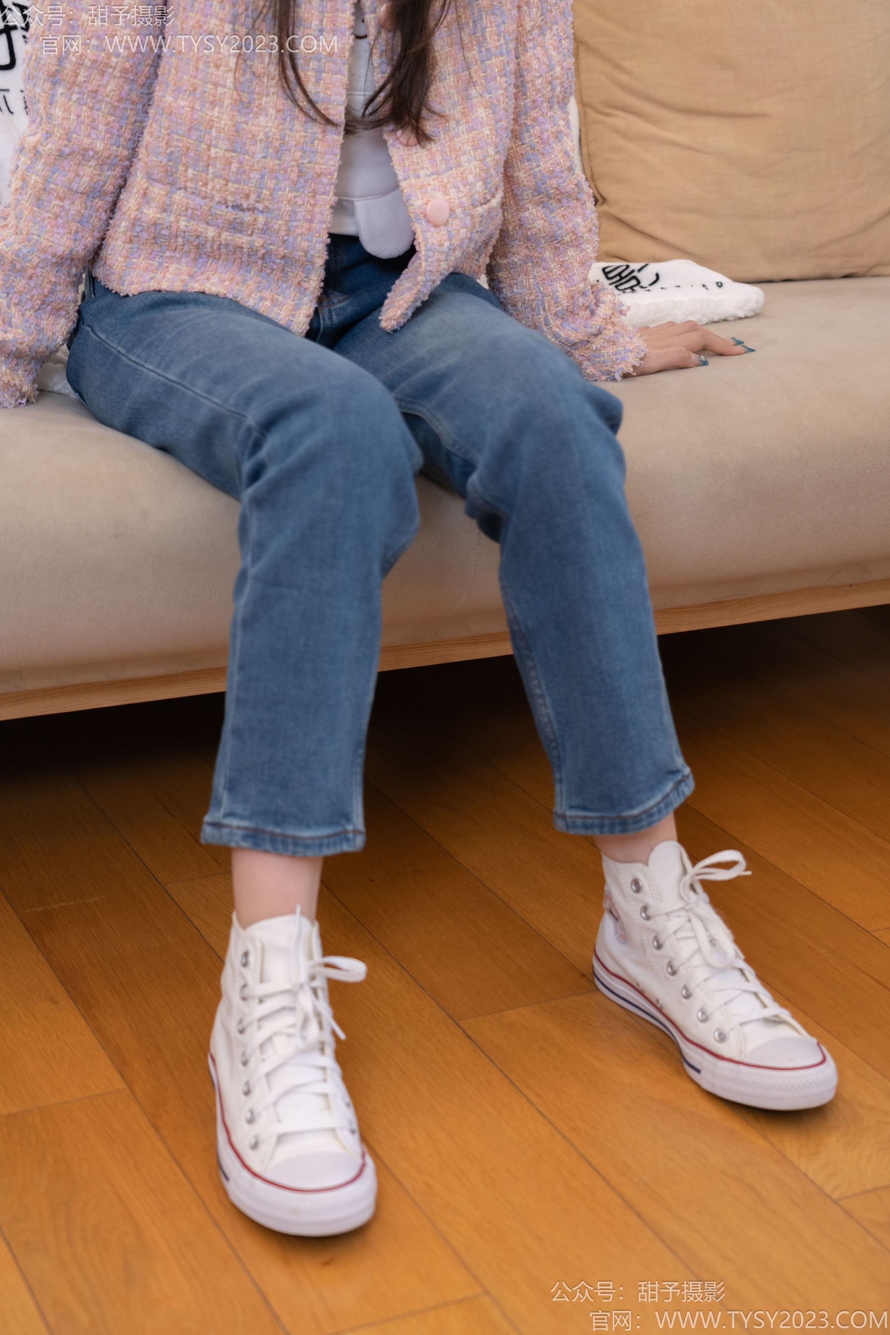 甜予摄影 No.189 璇璇 - 帆布鞋、裸足、抖腿剧情/(134P)