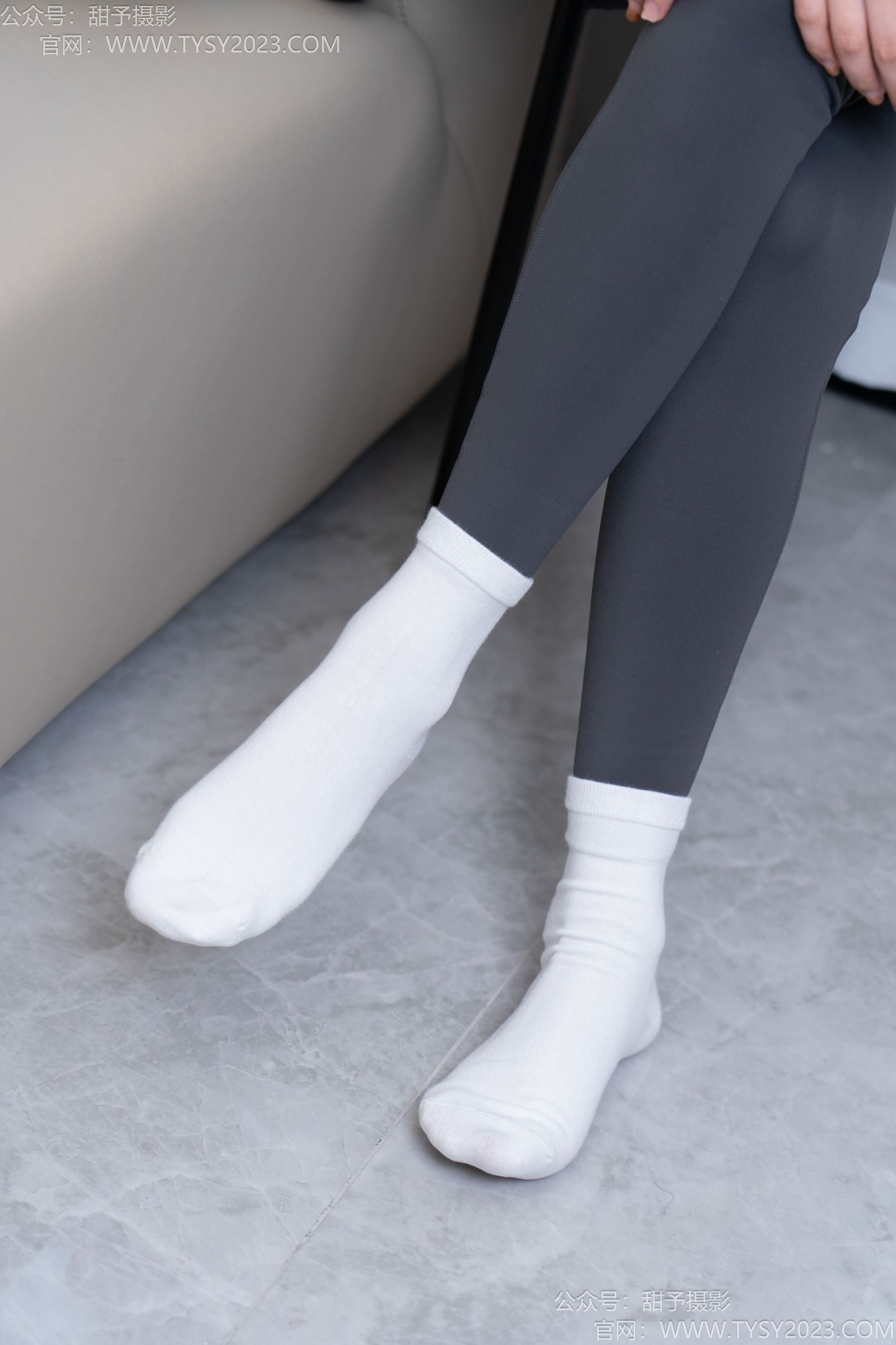 甜予摄影 No.192 澜澜 - 高跟鞋、白棉袜、裸足/(134P)