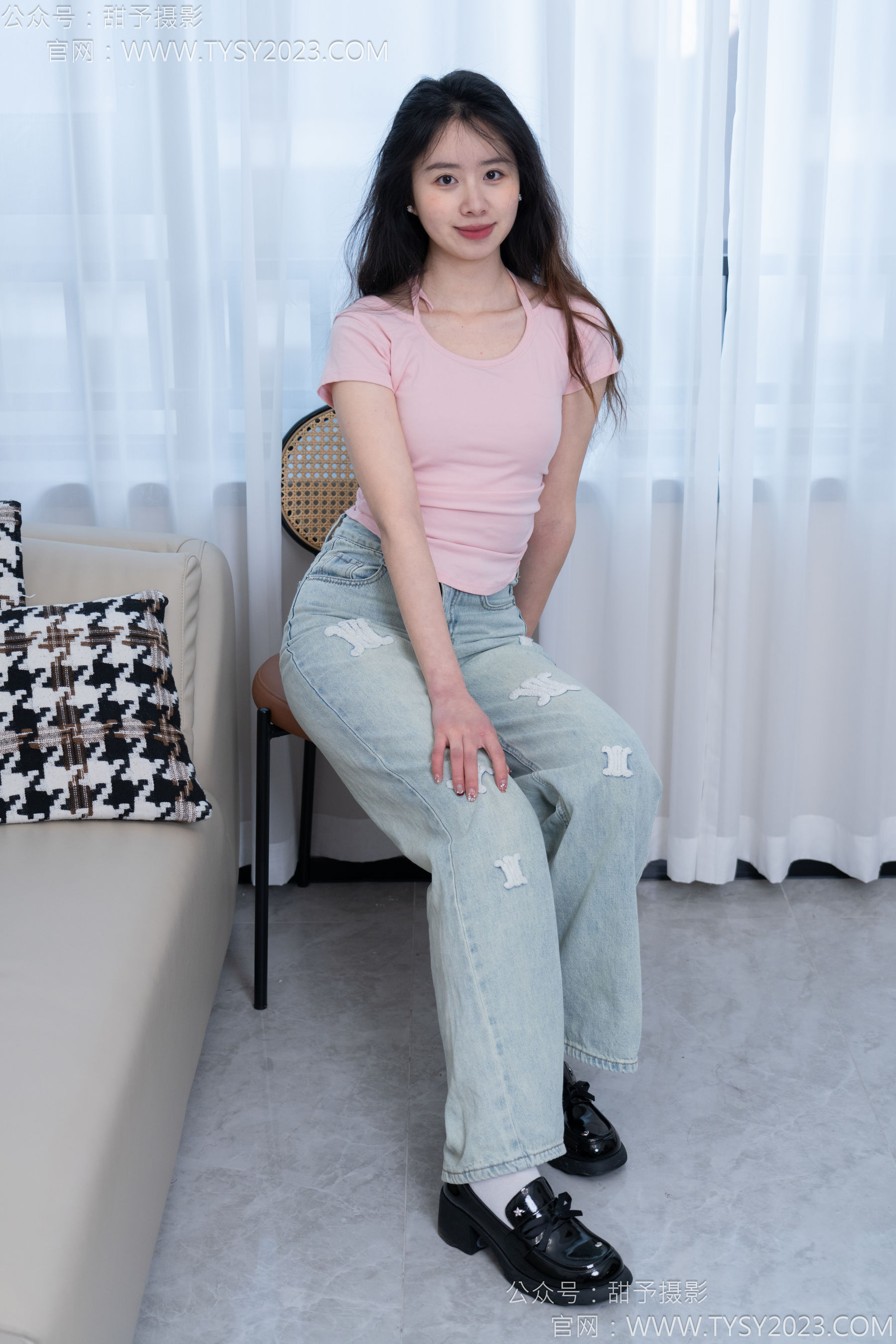 甜予摄影 No.162 知知 - 皮鞋、白棉袜、裸足/(125P)