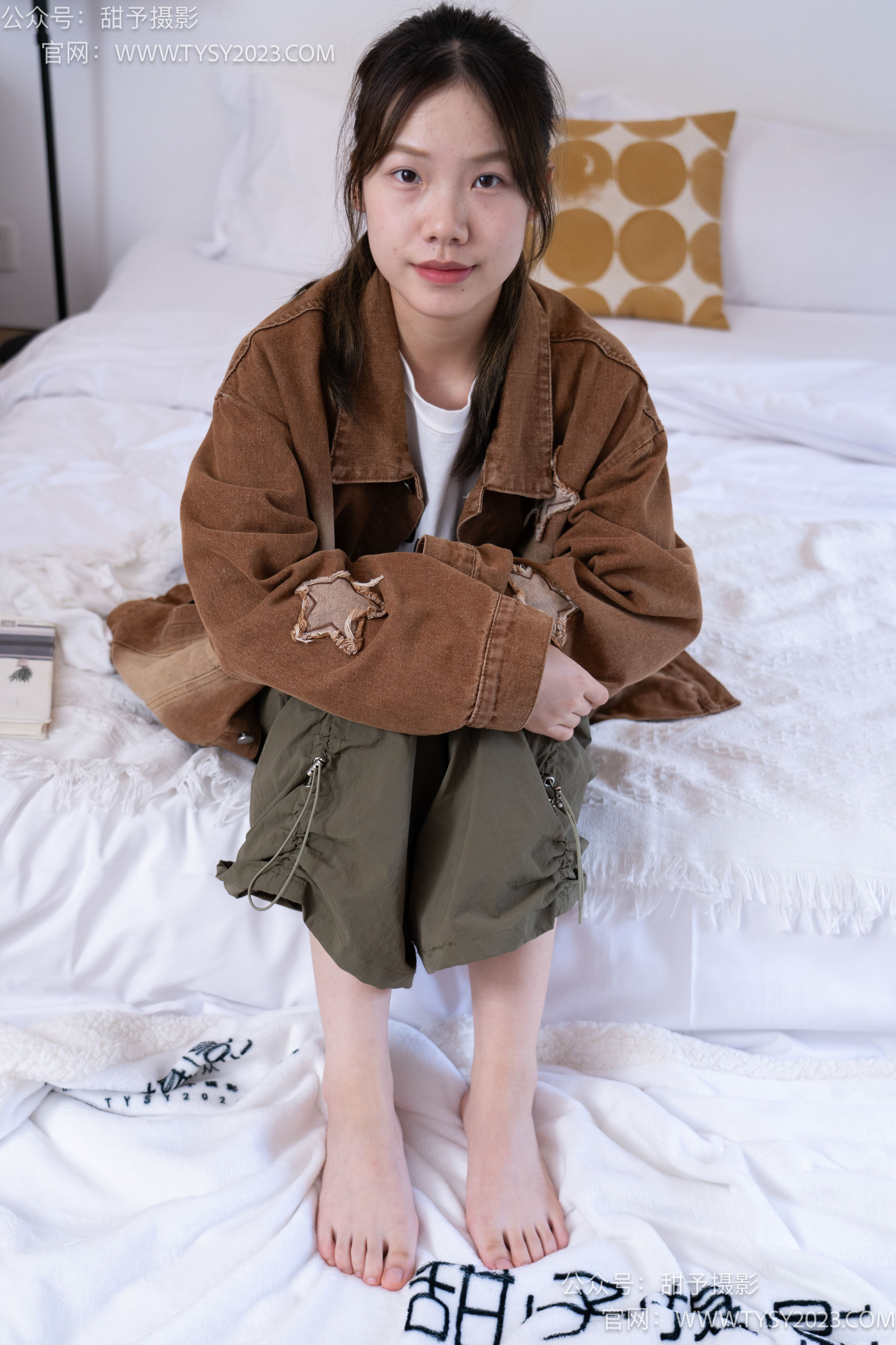 甜予摄影 No.161 双双 - 板鞋、白棉袜、裸足/(130P)