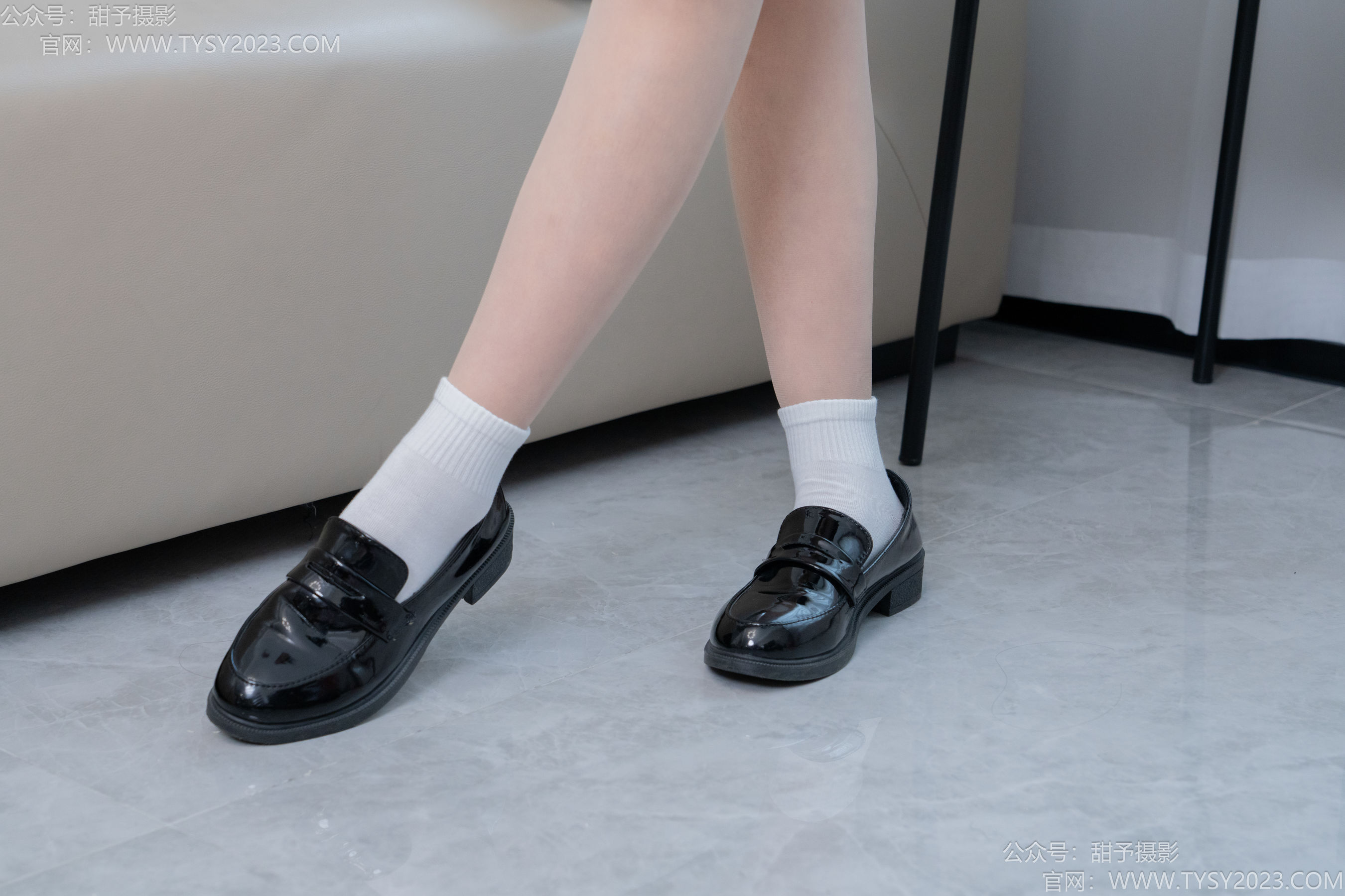甜予摄影 No.191 贝壳 - 皮鞋、白棉袜、薄肉丝/(135P)