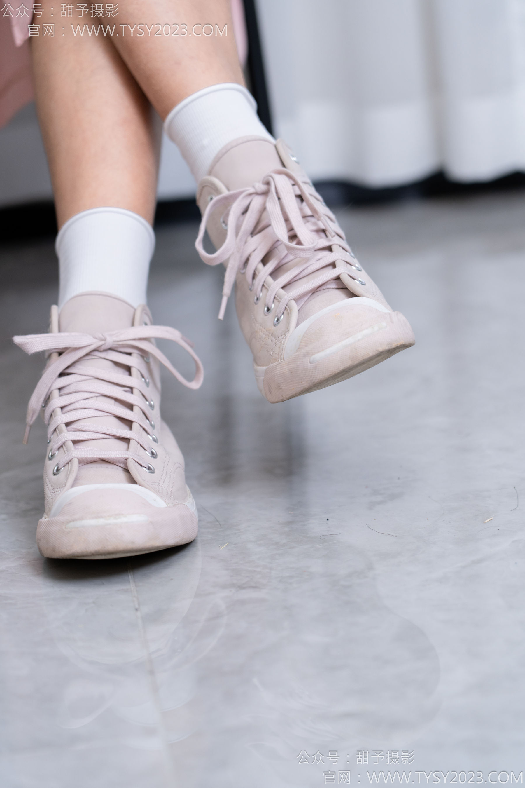 甜予摄影 No.186 娃娃 - 帆布鞋、白棉袜、裸足/(129P)
