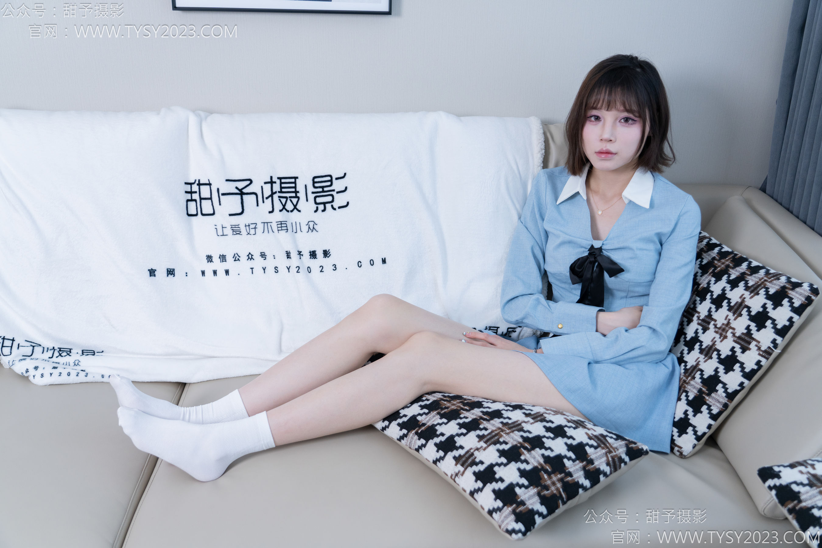 甜予摄影 No.164 珞珞 - 板鞋、白棉袜、裸足/(130P)