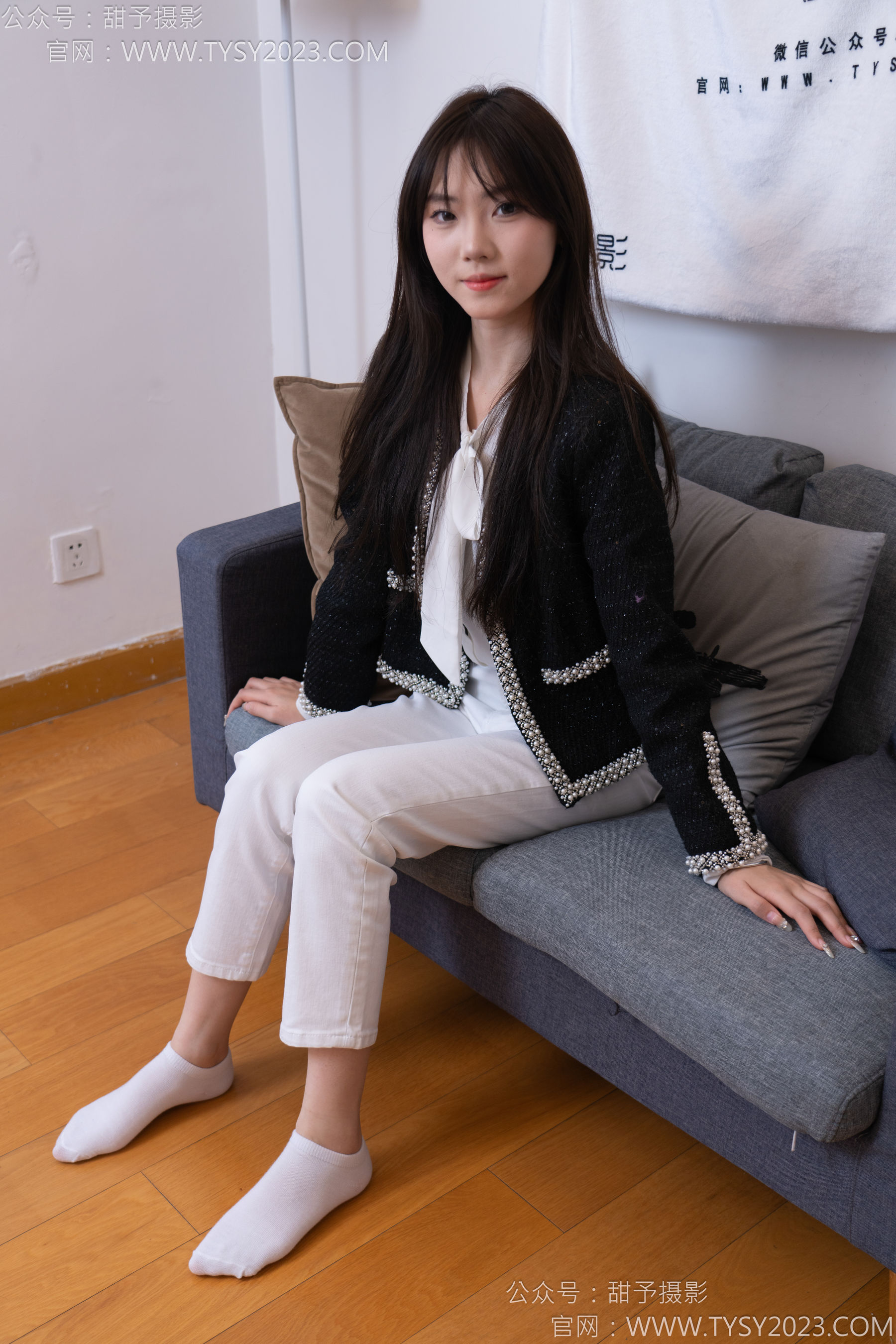 甜予摄影 No.171 璇璇 - 帆布鞋、白棉袜、抖腿剧情/(151P)