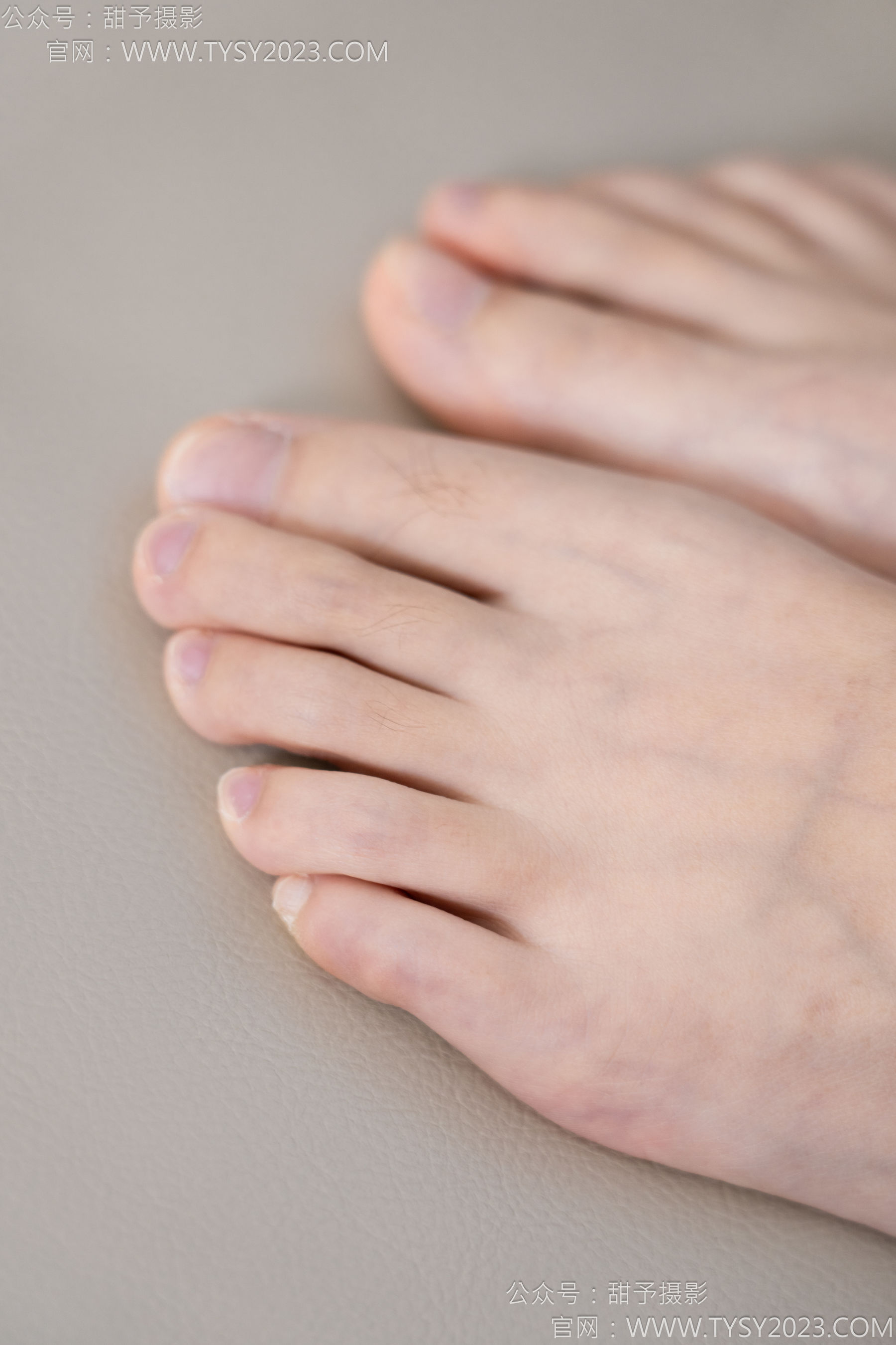 甜予摄影 No.186 娃娃 - 帆布鞋、白棉袜、裸足/(129P)