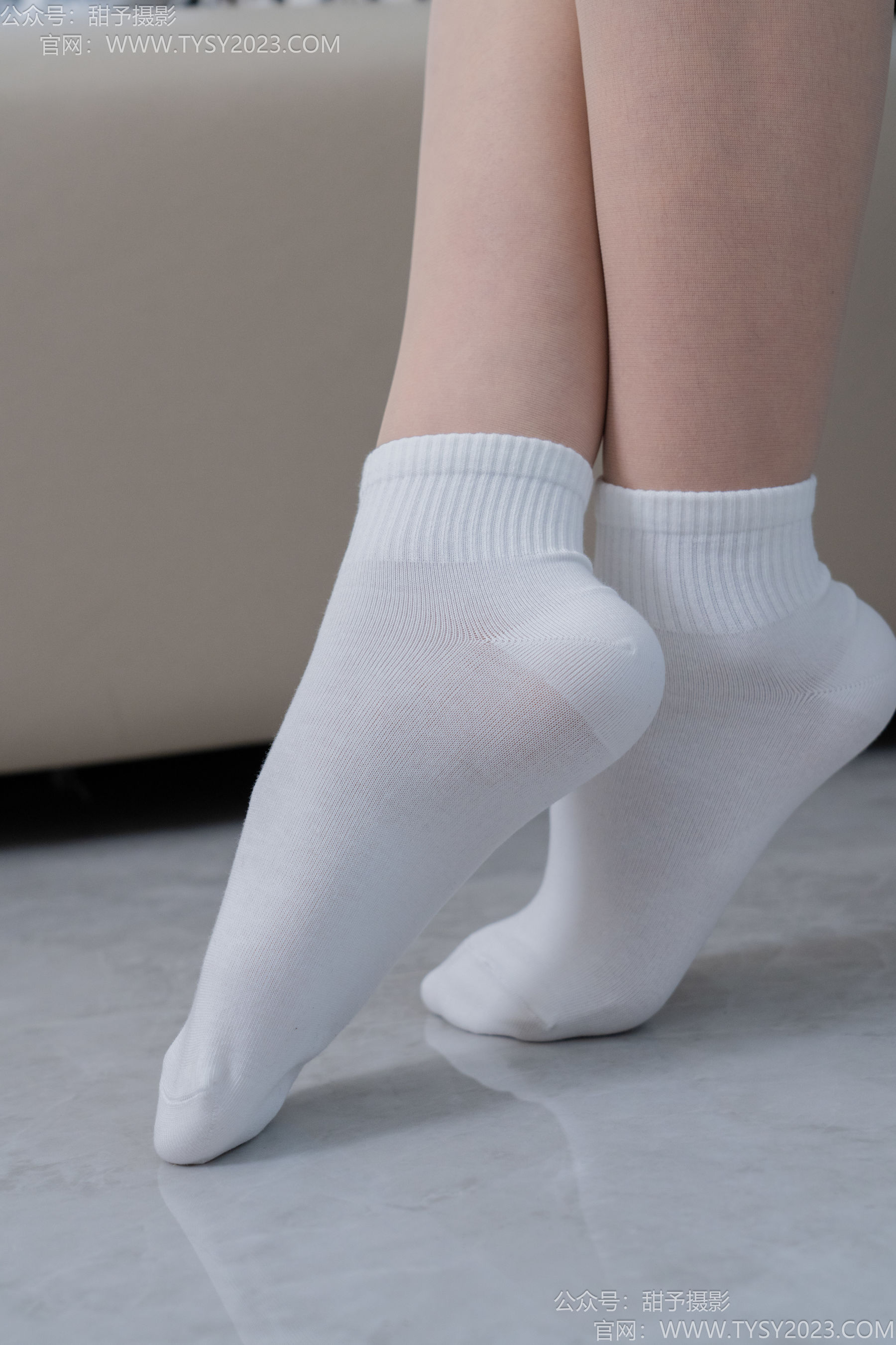 甜予摄影 No.191 贝壳 - 皮鞋、白棉袜、薄肉丝/(135P)