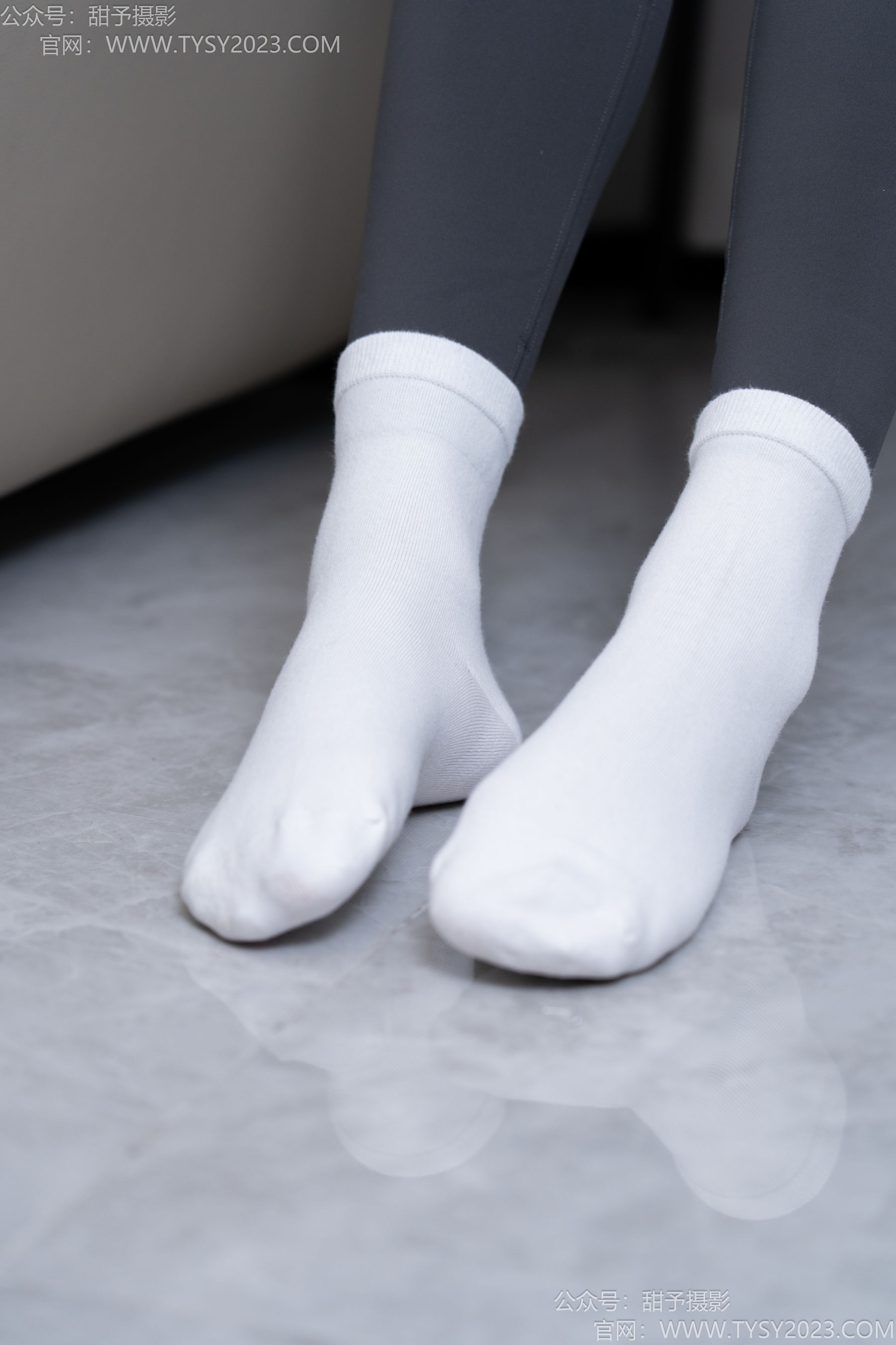 甜予摄影 No.192 澜澜 - 高跟鞋、白棉袜、裸足/(134P)