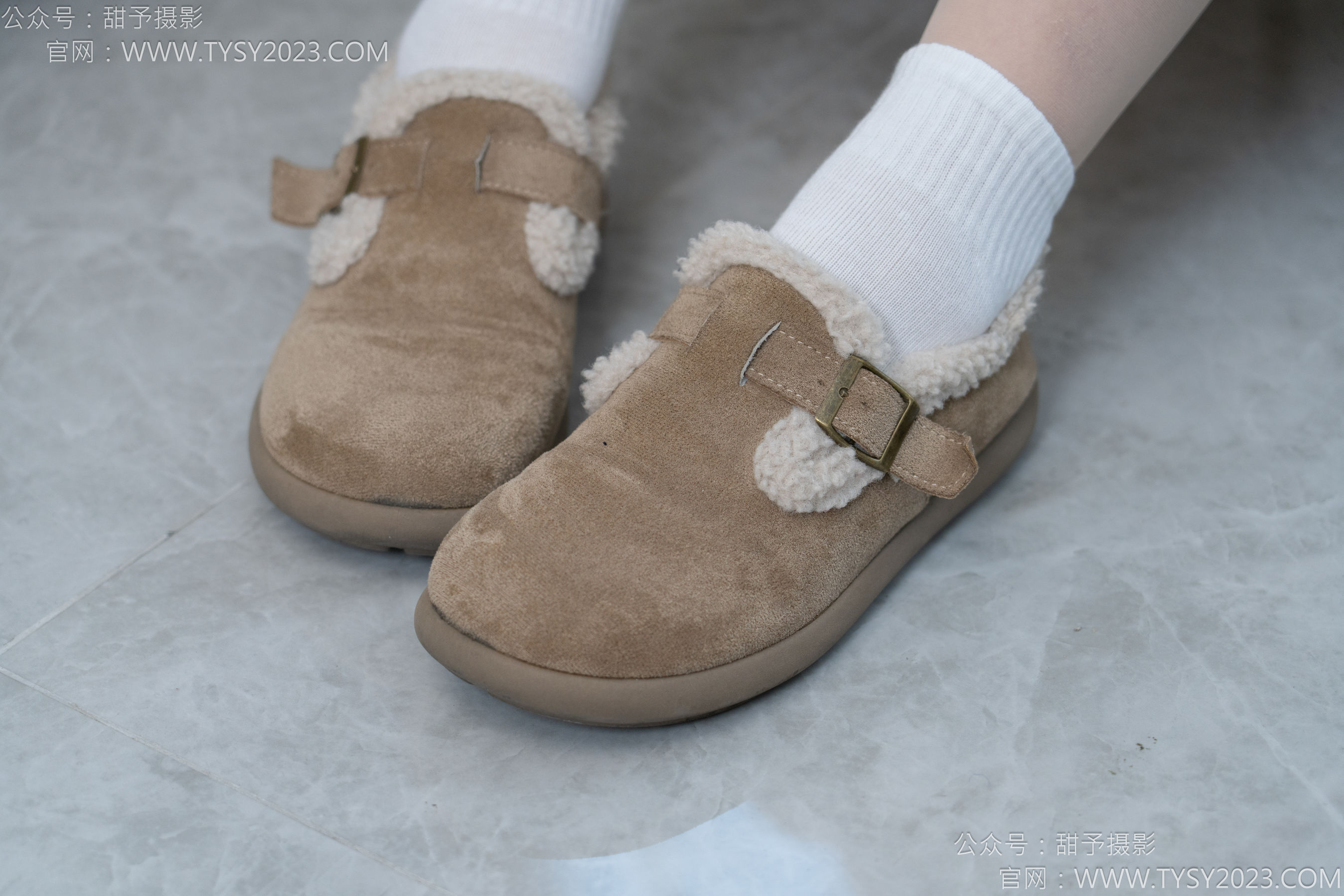 甜予摄影 No.173 小葵 - 棉鞋、白棉袜、薄肉丝/(135P)