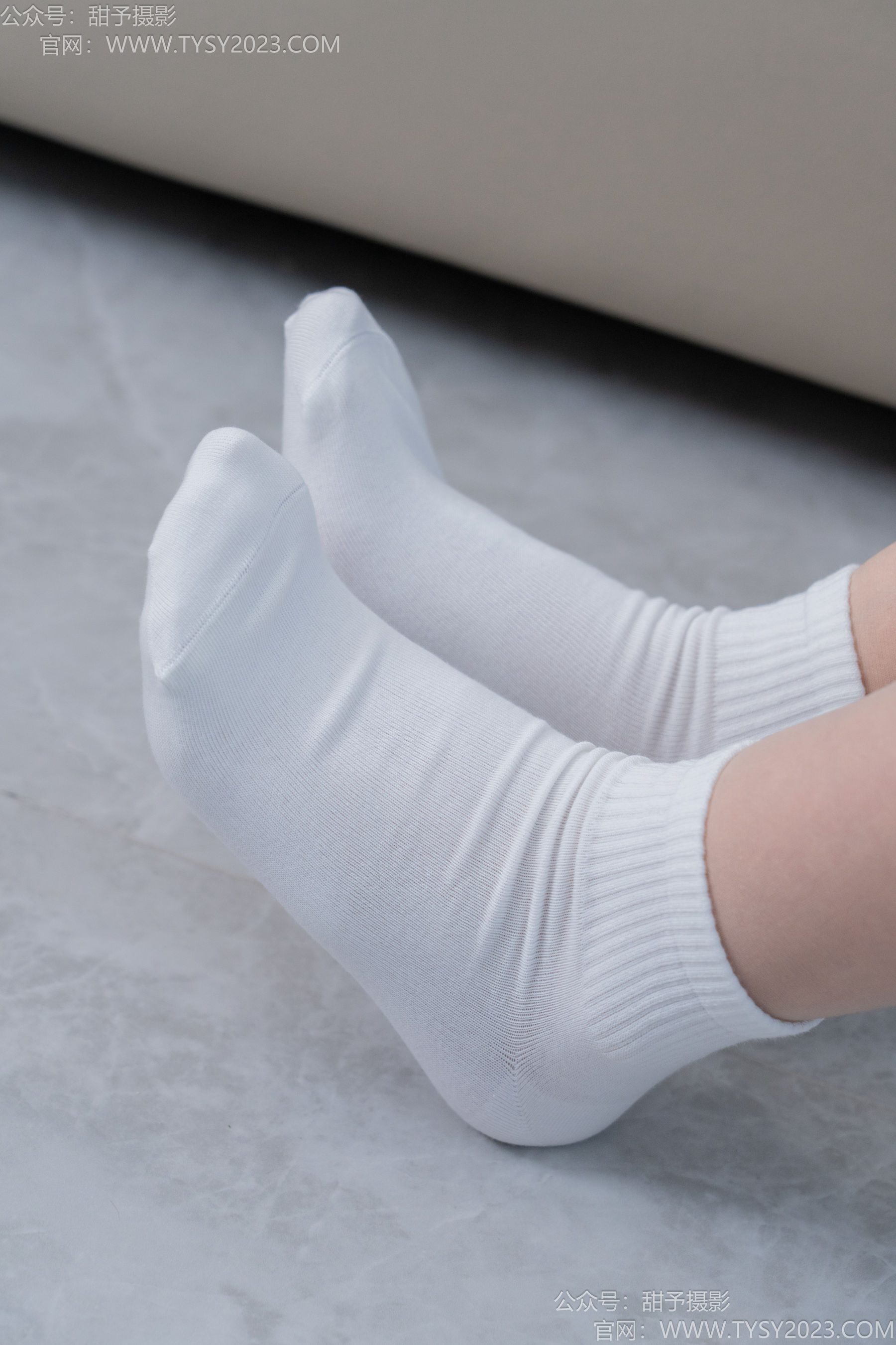 甜予摄影 No.191 贝壳 - 皮鞋、白棉袜、薄肉丝/(135P)