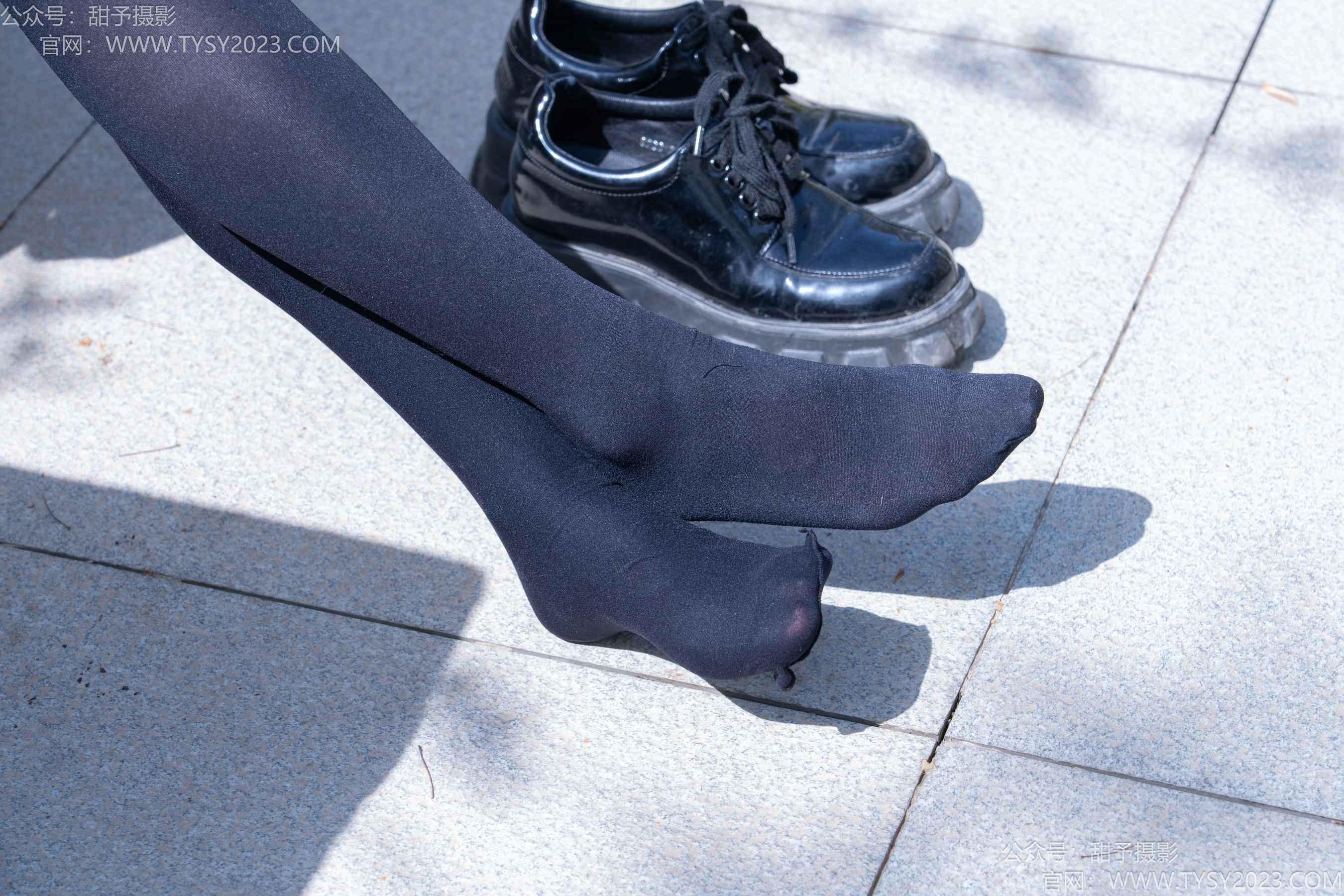甜予摄影 No.193 小甜桃 - 皮鞋、大腿袜、裸足/(129P)