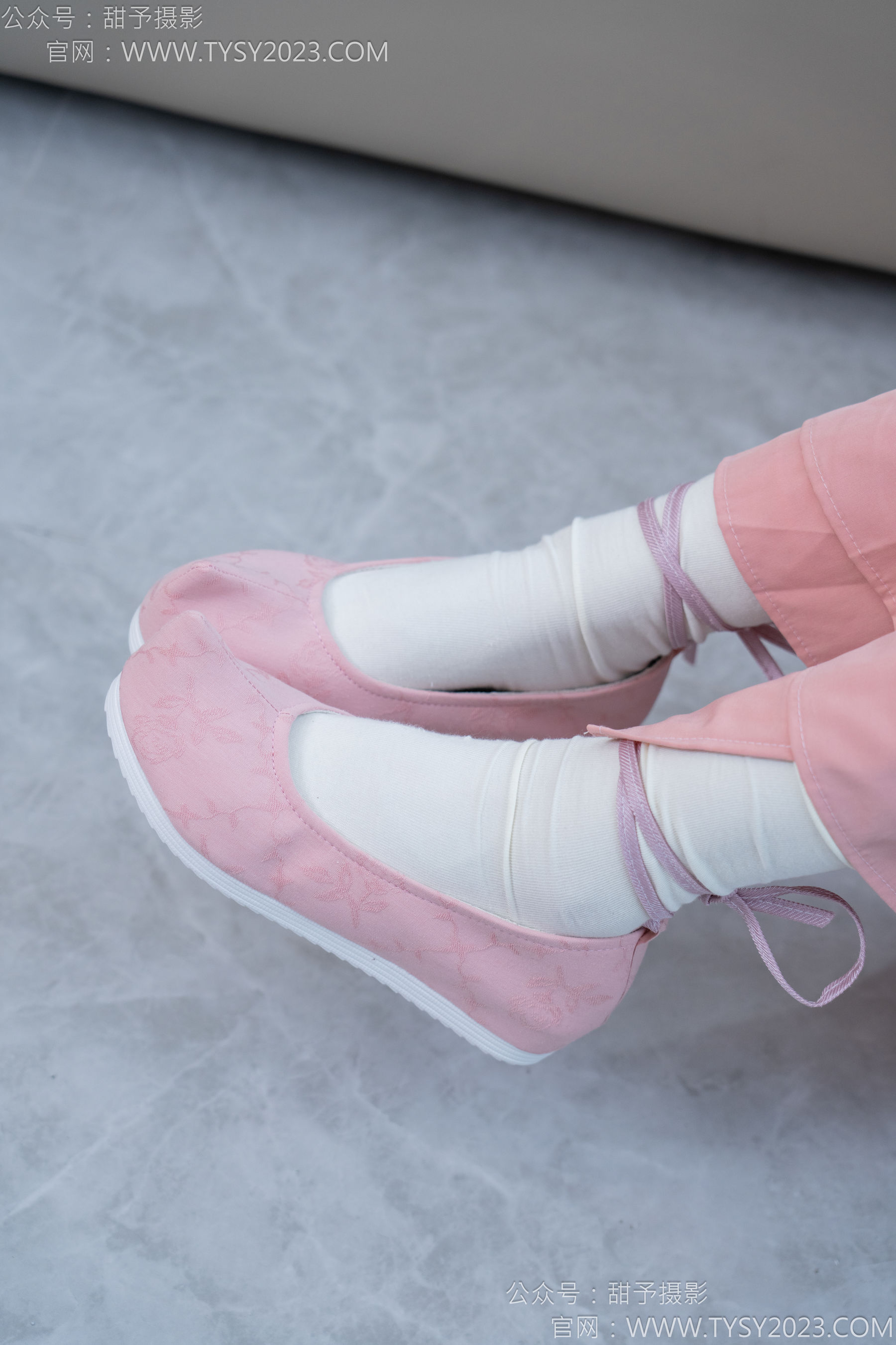 甜予摄影 No.183 知知 - 布鞋、白棉袜、裸足/(148P)