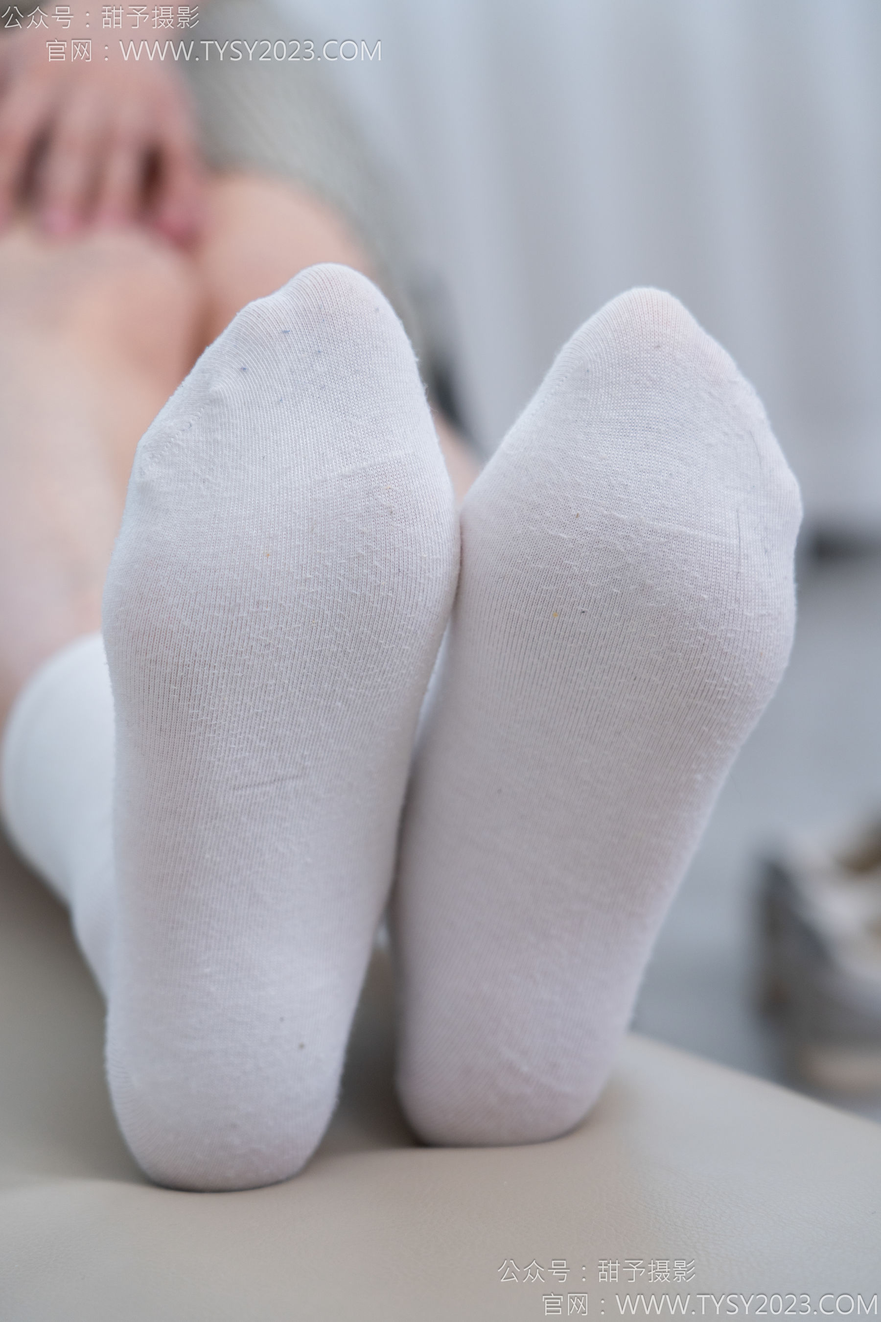 甜予摄影 No.167 小容 - 板鞋、白棉袜、裸足/(129P)