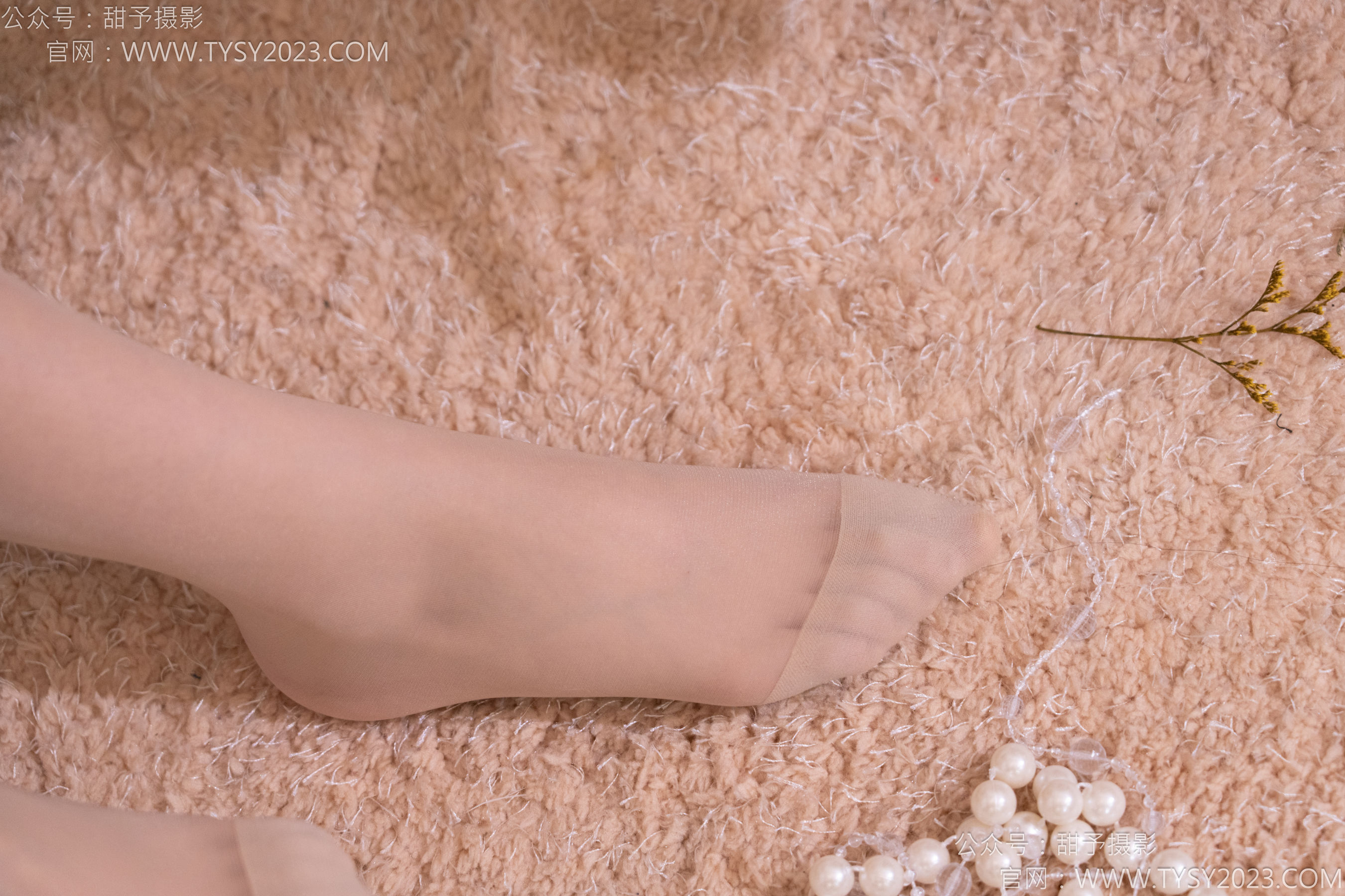 甜予摄影 No.177 璇璇 - 板鞋、白棉袜、薄肉丝/(129P)