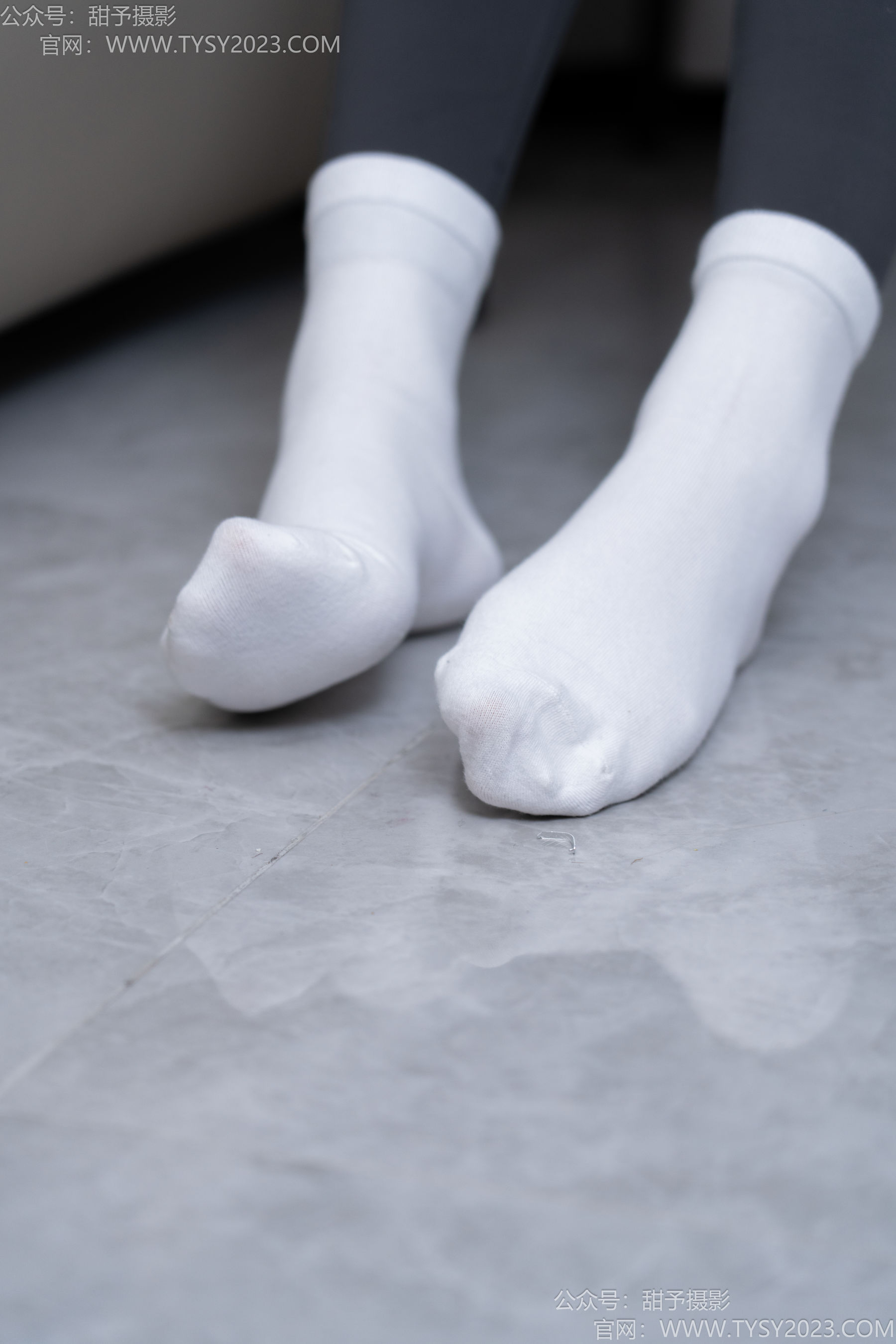 甜予摄影 No.192 澜澜 - 高跟鞋、白棉袜、裸足/(134P)