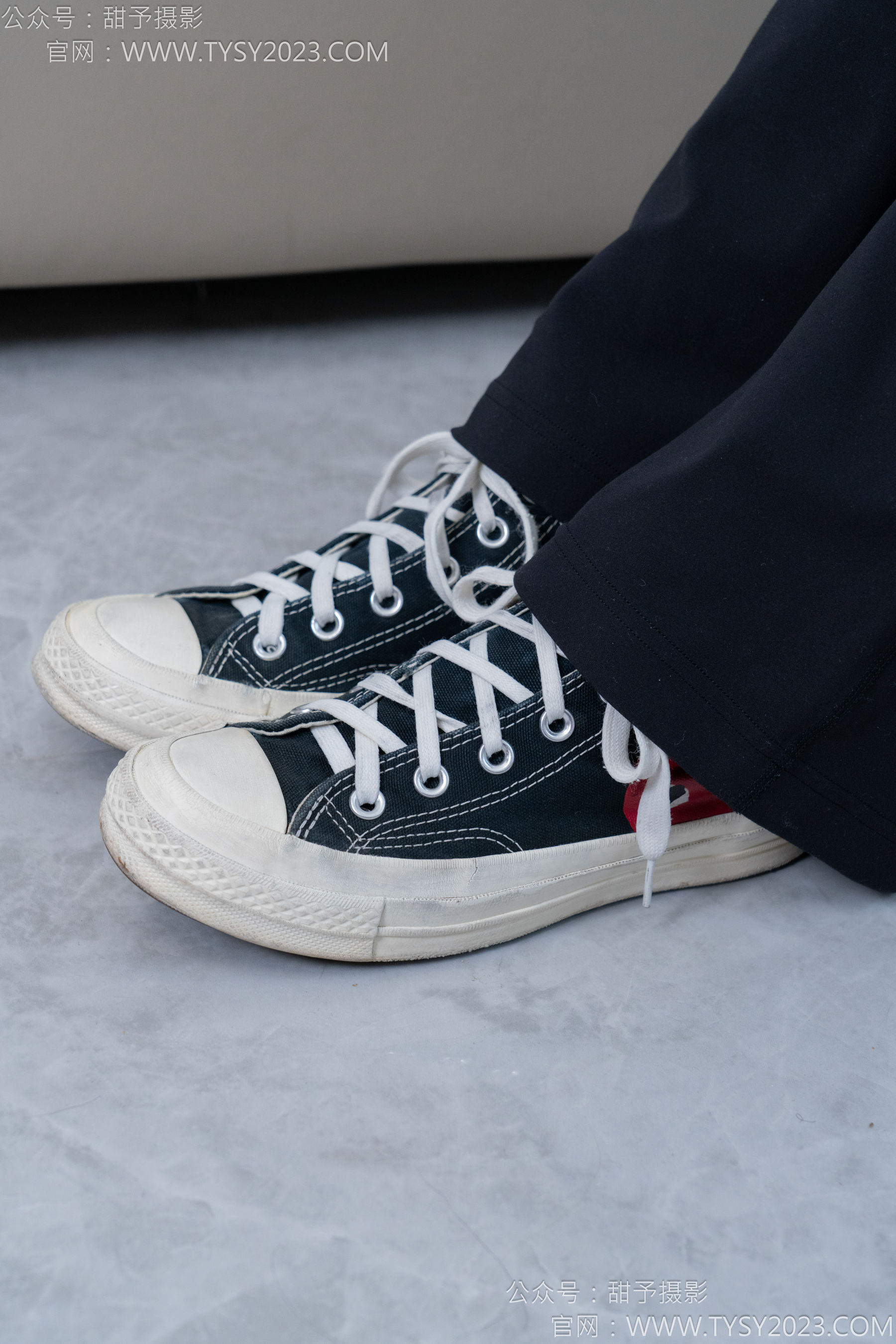 甜予摄影 No.169 贝壳 - 帆布鞋、白棉袜、裸足/(130P)