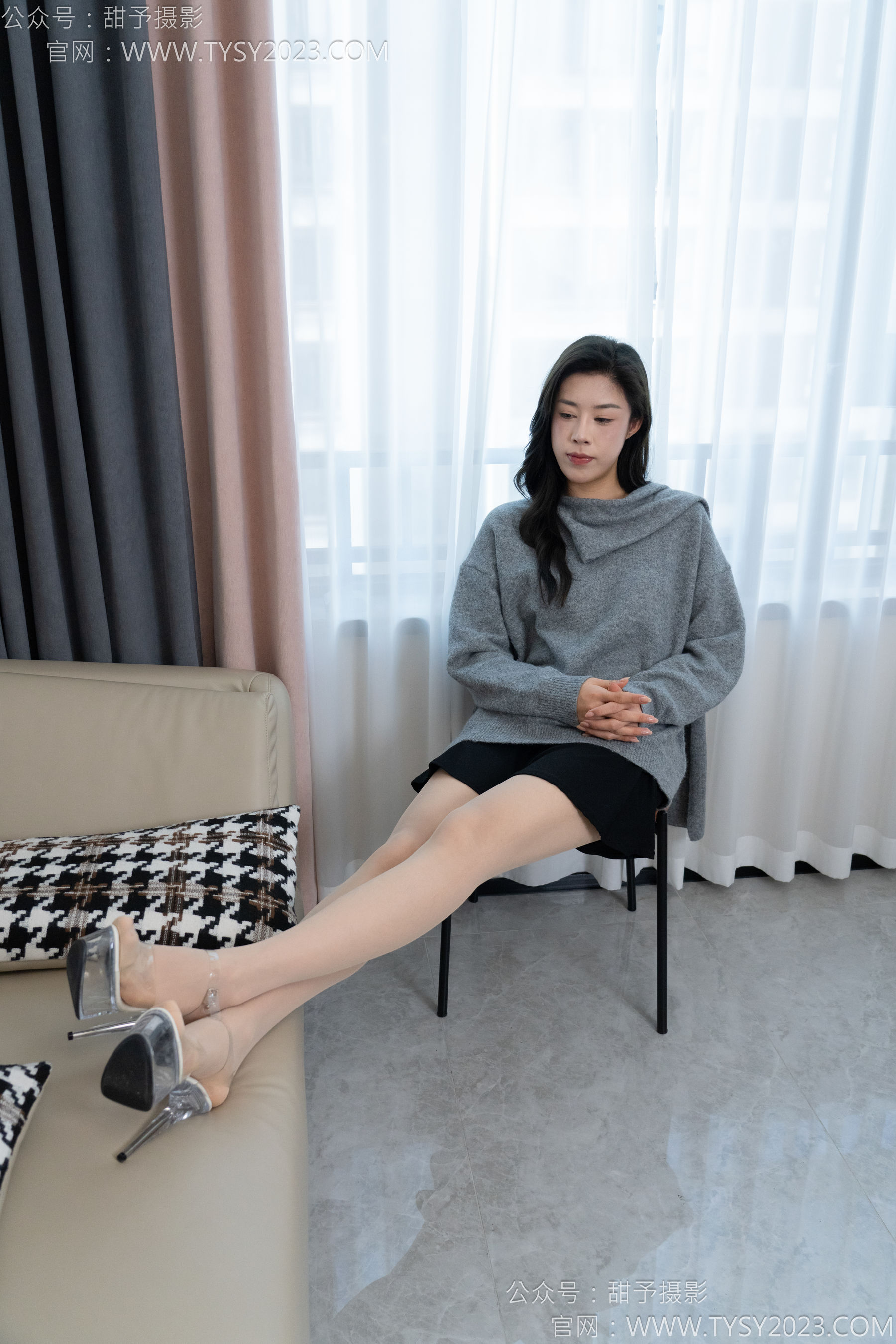 甜予摄影 No.178 咖啡豆 - 高跟鞋、薄肉丝/(132P)