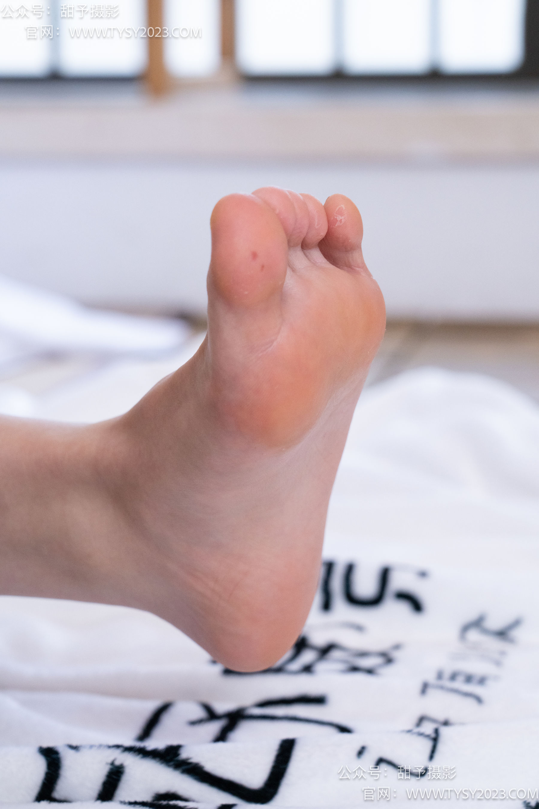 甜予摄影 No.161 双双 - 板鞋、白棉袜、裸足/(130P)