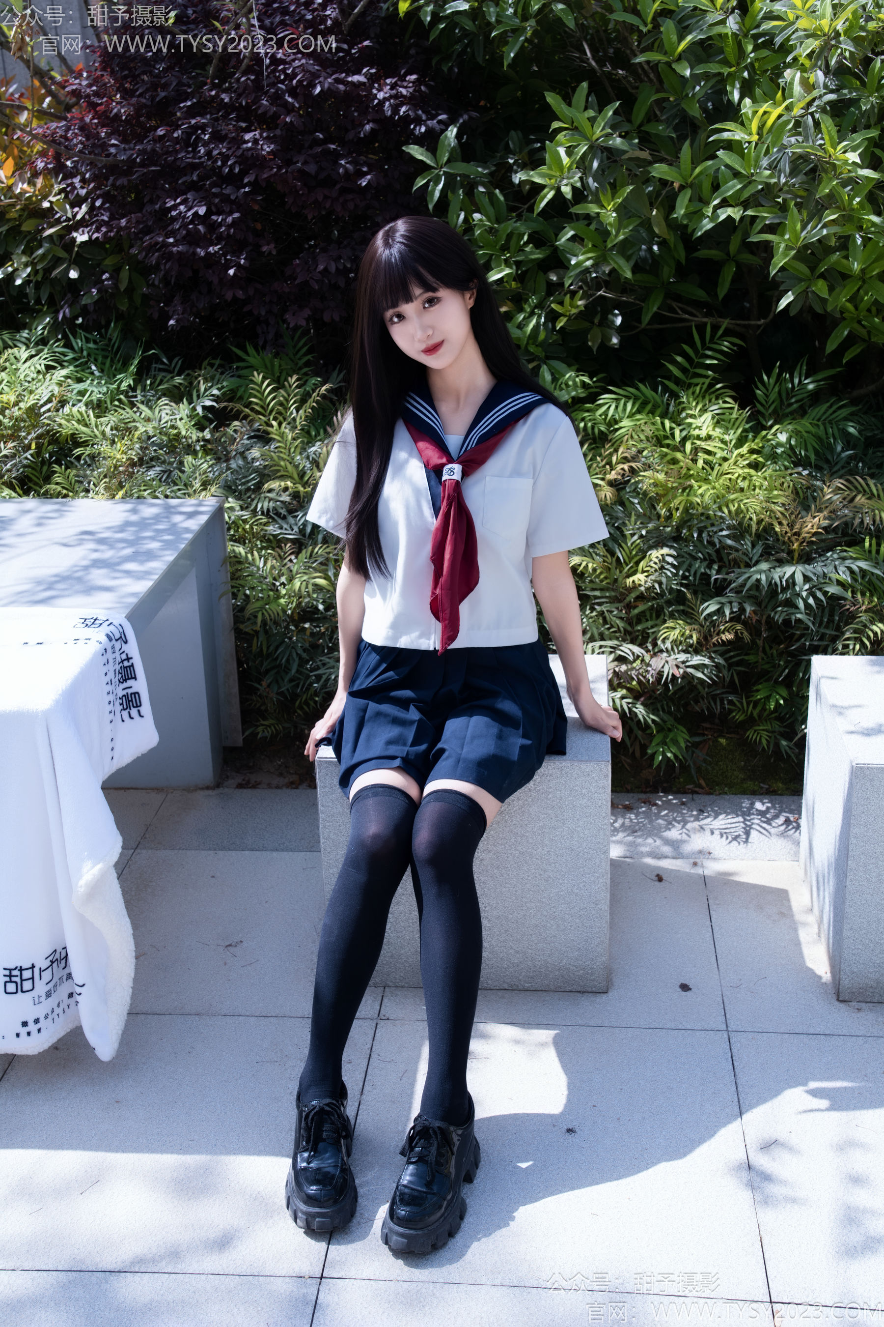 甜予摄影 No.193 小甜桃 - 皮鞋、大腿袜、裸足/(129P)