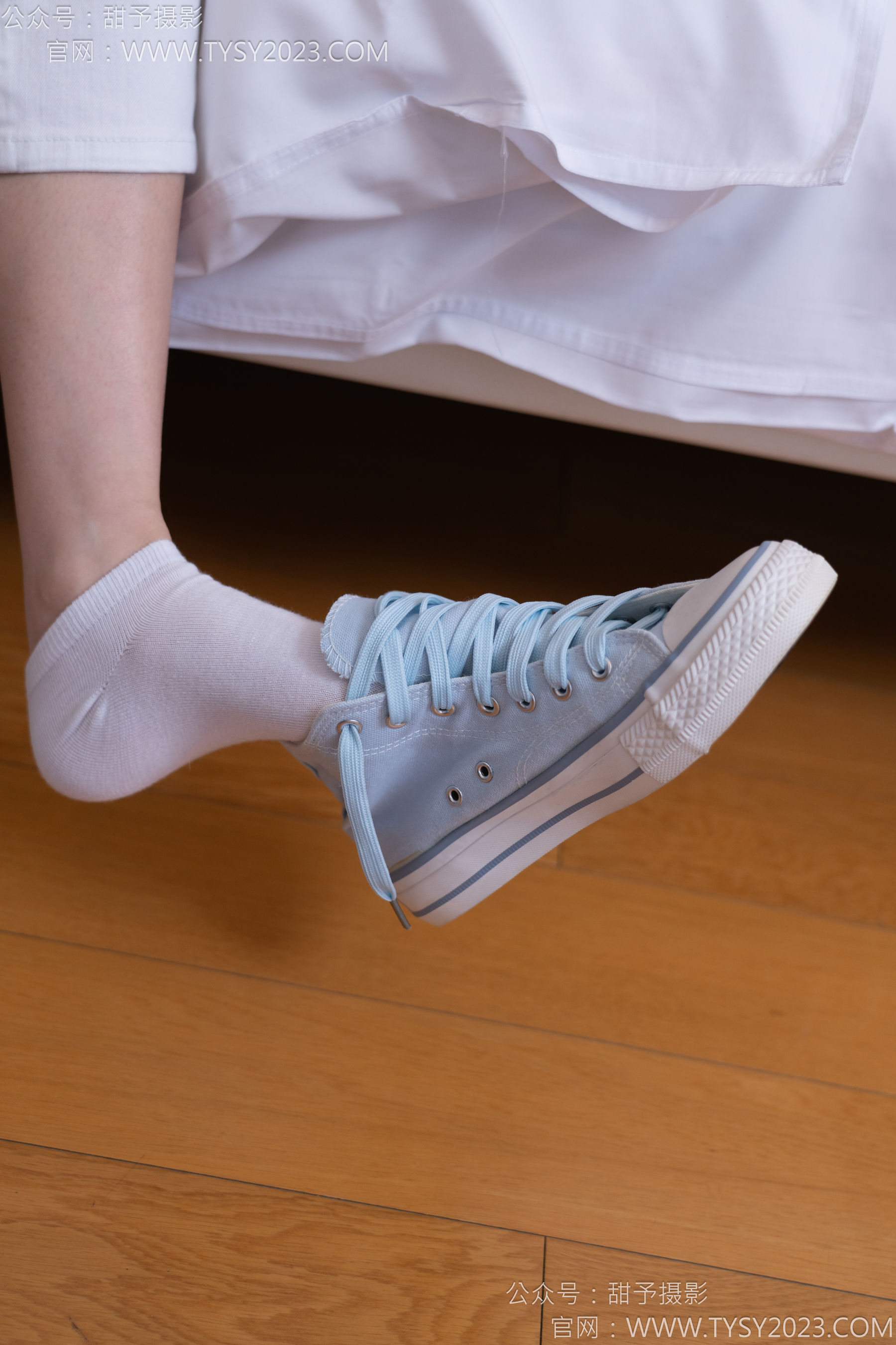 甜予摄影 No.171 璇璇 - 帆布鞋、白棉袜、抖腿剧情/(151P)