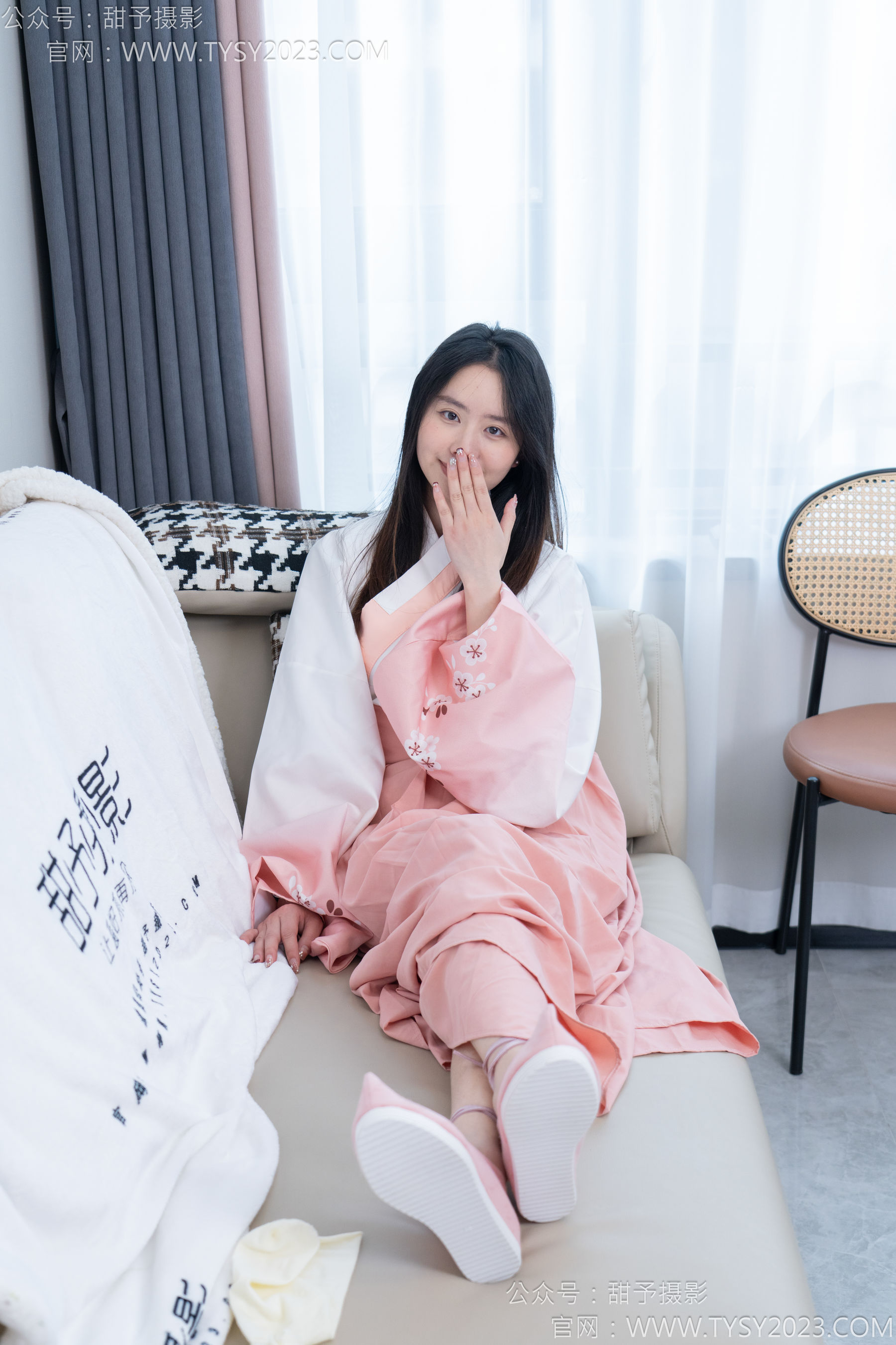 甜予摄影 No.183 知知 - 布鞋、白棉袜、裸足/(148P)