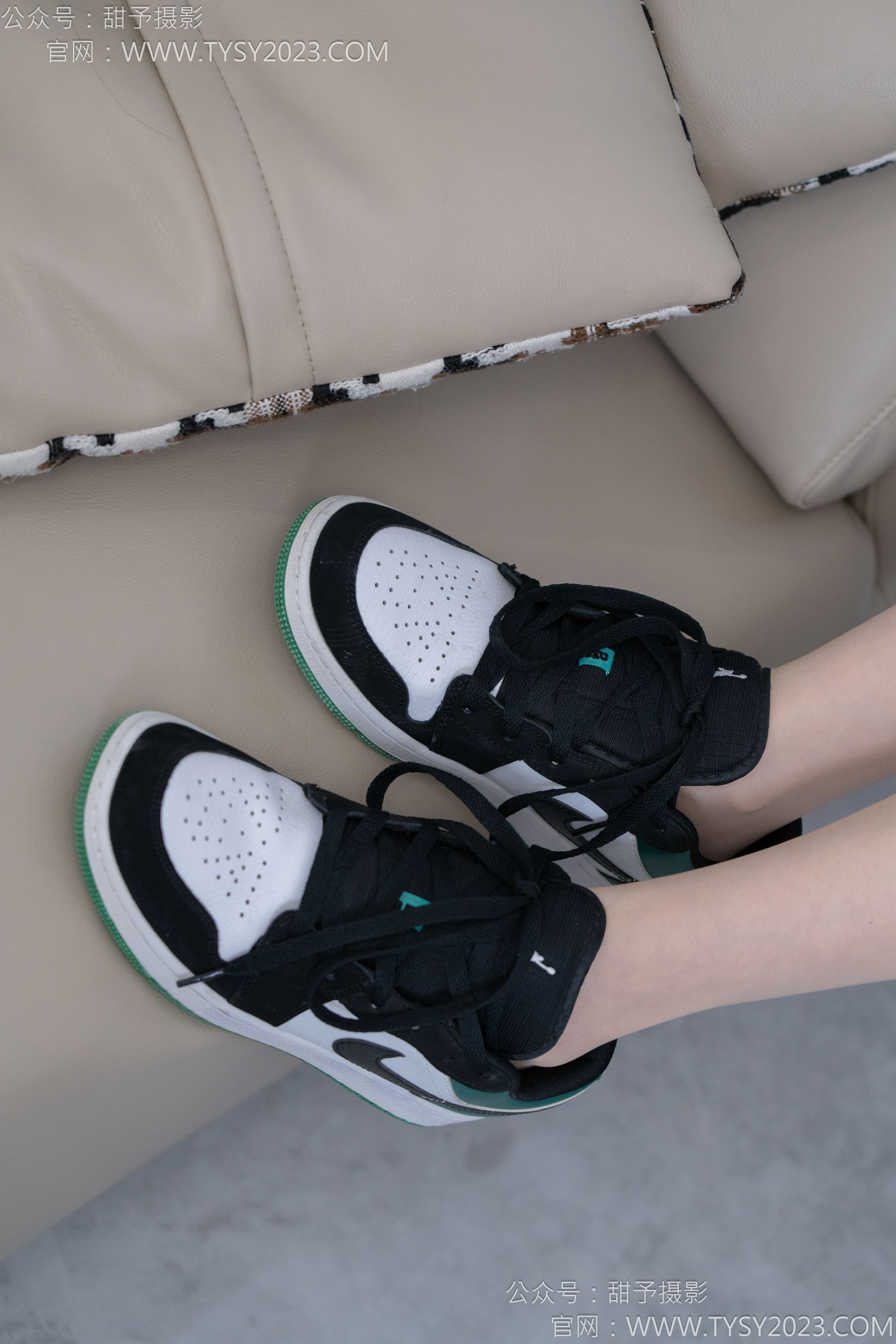 甜予摄影 No.176 珞珞 - 板鞋、薄肉丝/(134P)