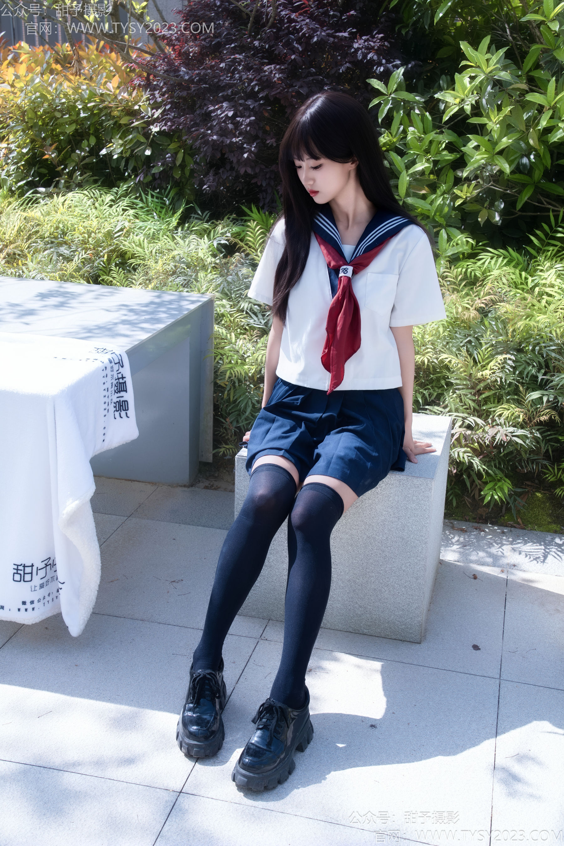 甜予摄影 No.193 小甜桃 - 皮鞋、大腿袜、裸足/(129P)