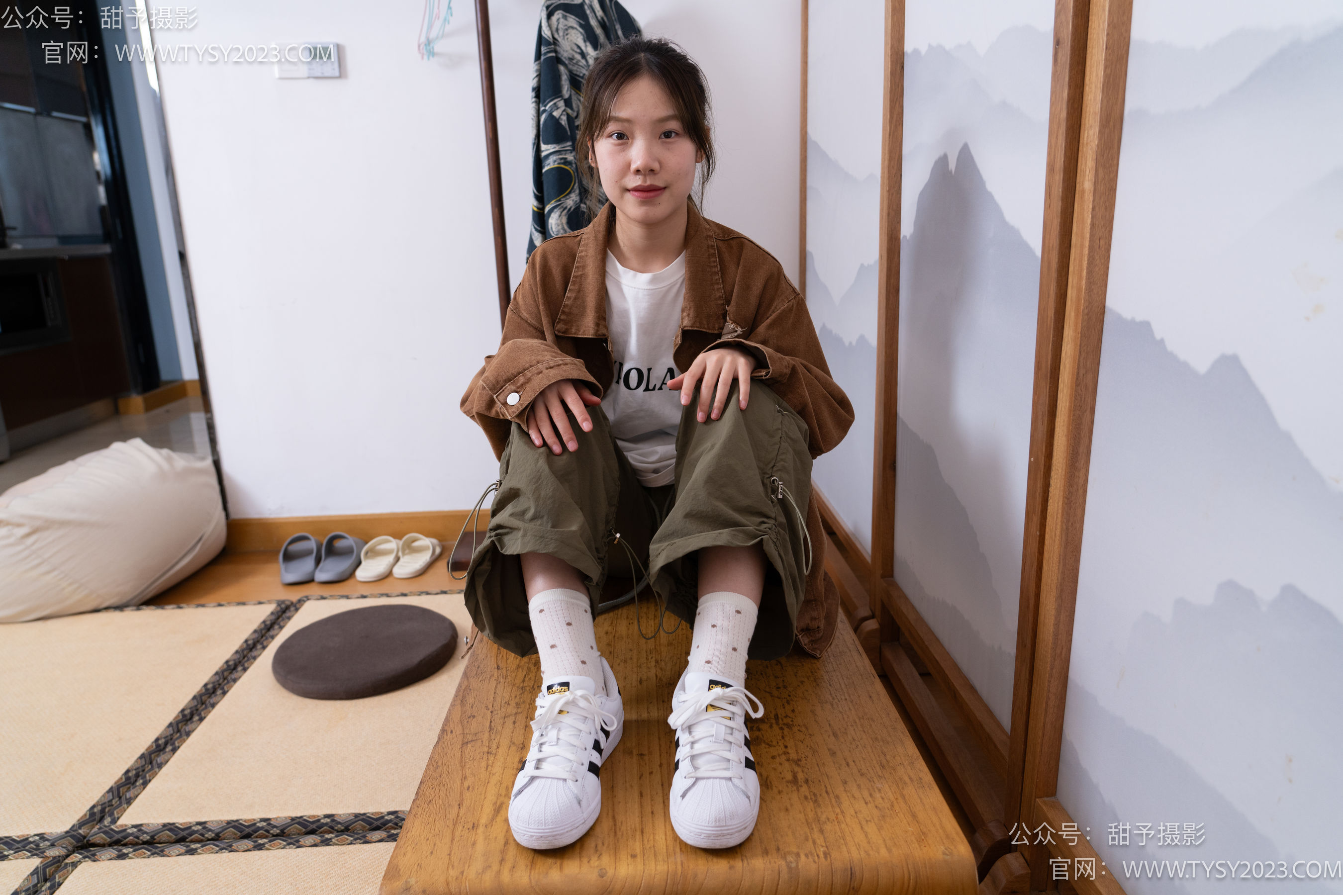 甜予摄影 No.161 双双 - 板鞋、白棉袜、裸足/(130P)