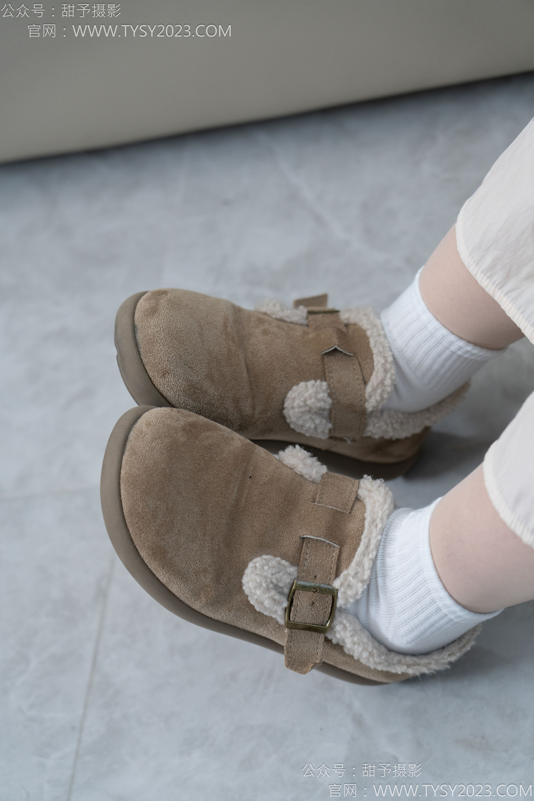 甜予摄影 No.173 小葵 - 棉鞋、白棉袜、薄肉丝/(135P)