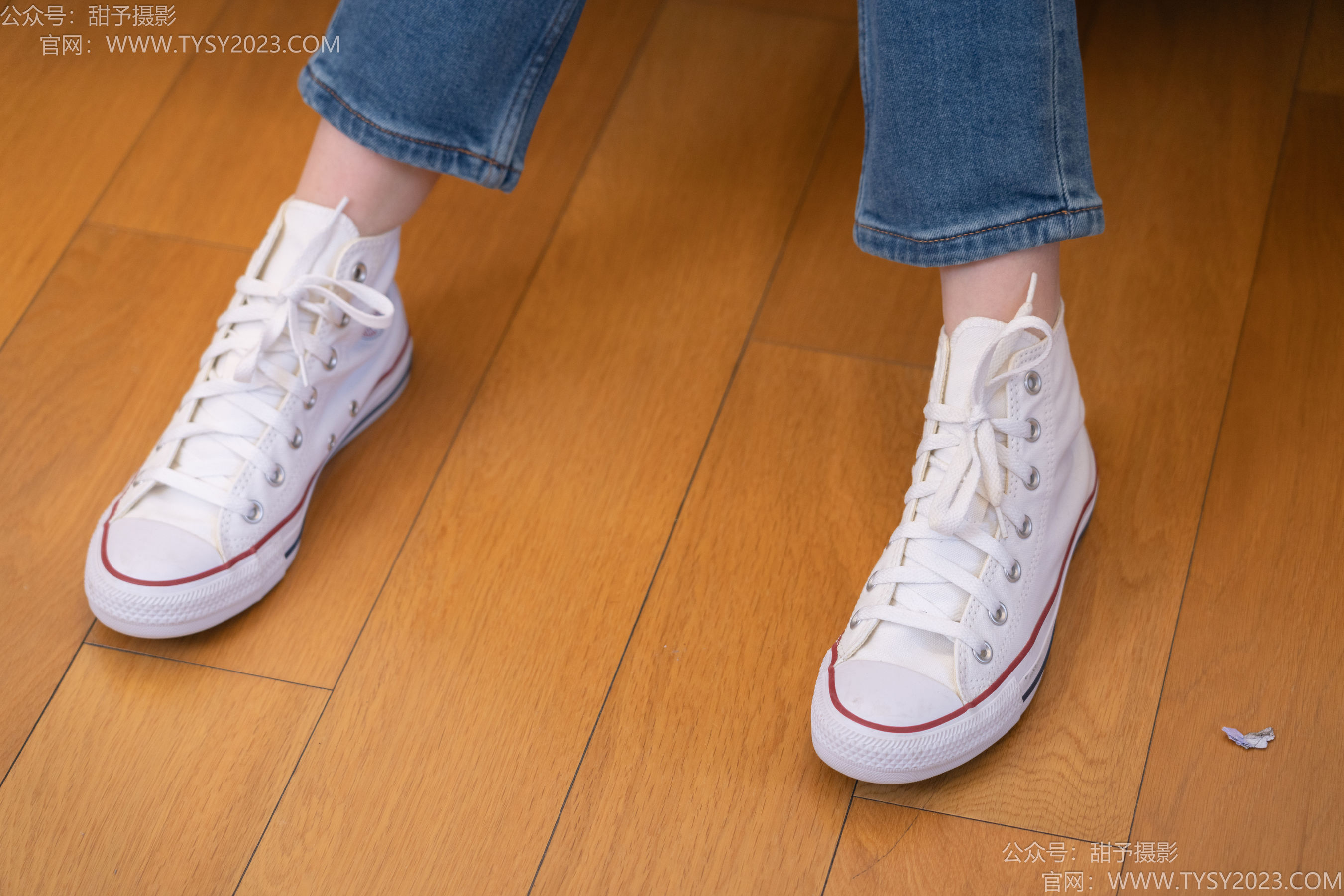 甜予摄影 No.189 璇璇 - 帆布鞋、裸足、抖腿剧情/(134P)