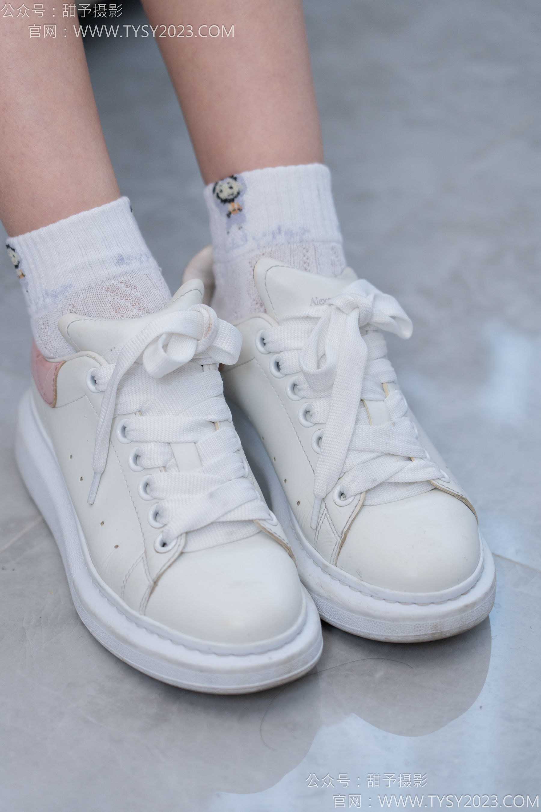 甜予摄影 No.165 贝壳 - 板鞋、白棉袜、裸足/(130P)