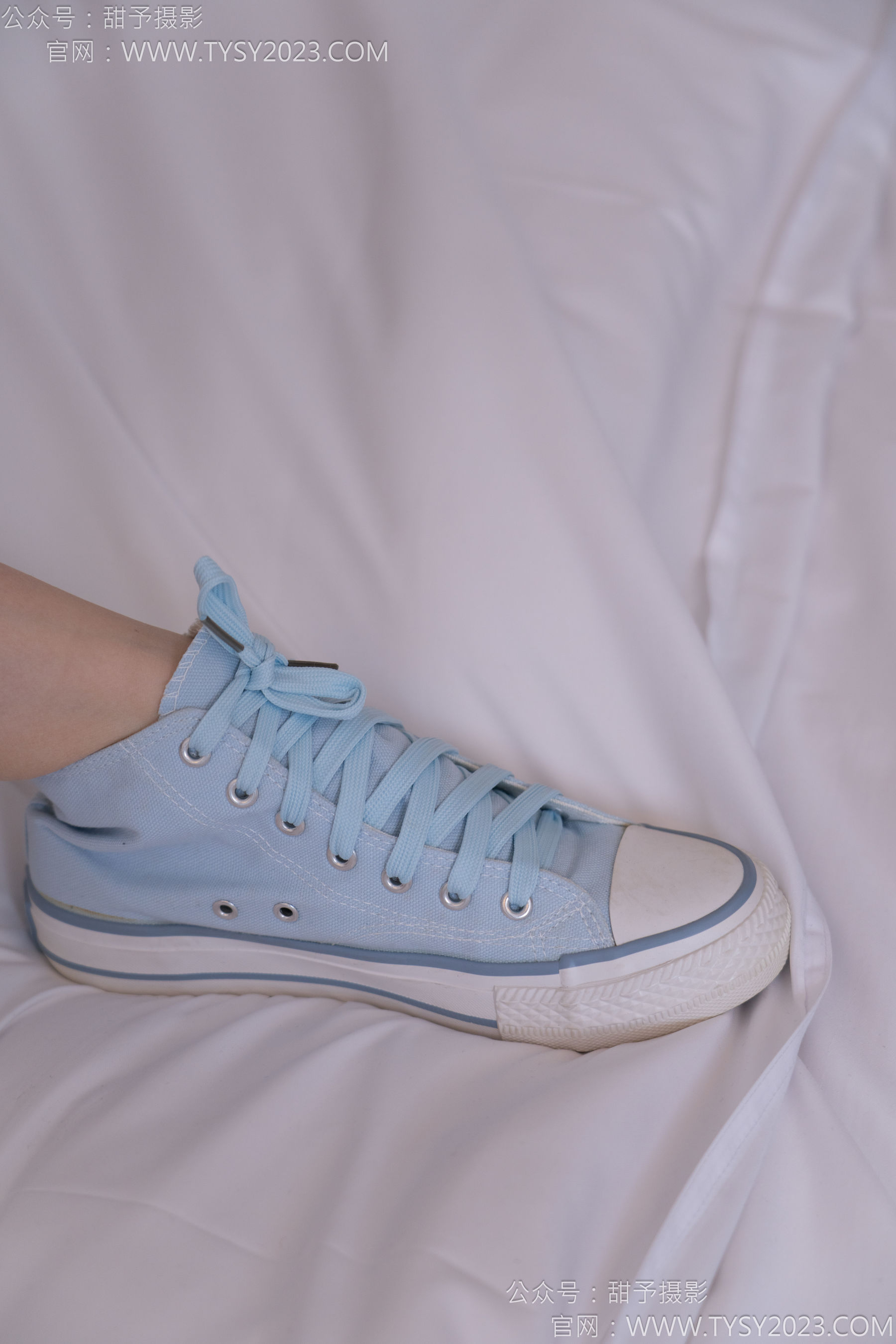 甜予摄影 No.171 璇璇 - 帆布鞋、白棉袜、抖腿剧情/(151P)