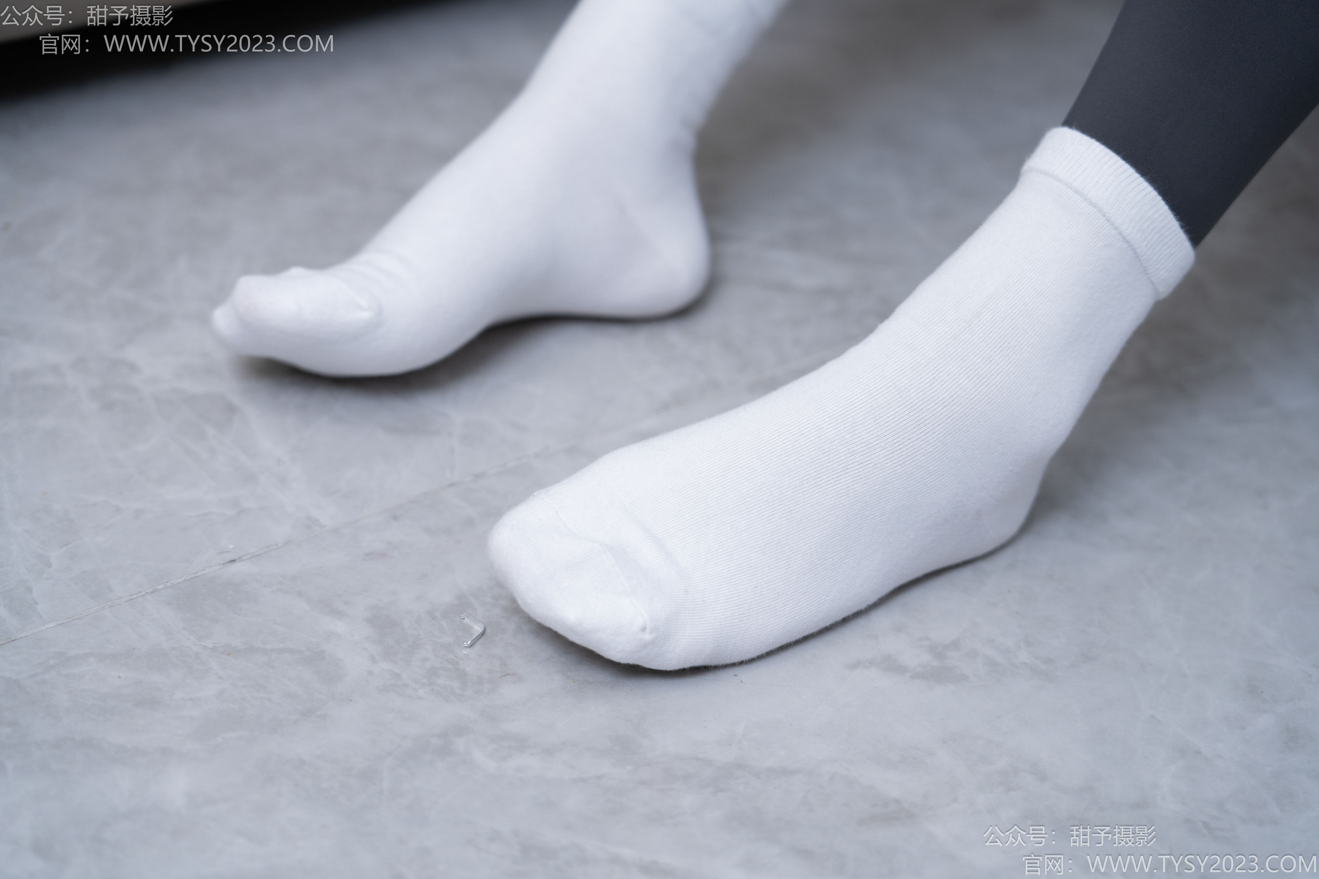 甜予摄影 No.192 澜澜 - 高跟鞋、白棉袜、裸足/(134P)
